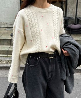 【フレディ&グロスター/FREDY&GLOSTER】のハート刺繍柄編みニットプルオーバー 人気、トレンドファッション・服の通販 founy(ファニー) ファッション Fashion レディースファッション Fashion for Women トップス・カットソー Cut & Sew Tops ニット Knit Tops & Sweaters カジュアルプルオーバー・ニットトップス Pullovers & Knit Tops / Casual Pullovers デニム Denim, Jeans Material トレンド Trend, Trending Now ワイド Wide, Wide Fit A/W・秋冬 Autumn/Winter おすすめ Recommended / Our Picks 2025年 2025 2025-2026秋冬・A/W Autumn/Winter 2025–26 AW25–26 |ID:prp329100004794615