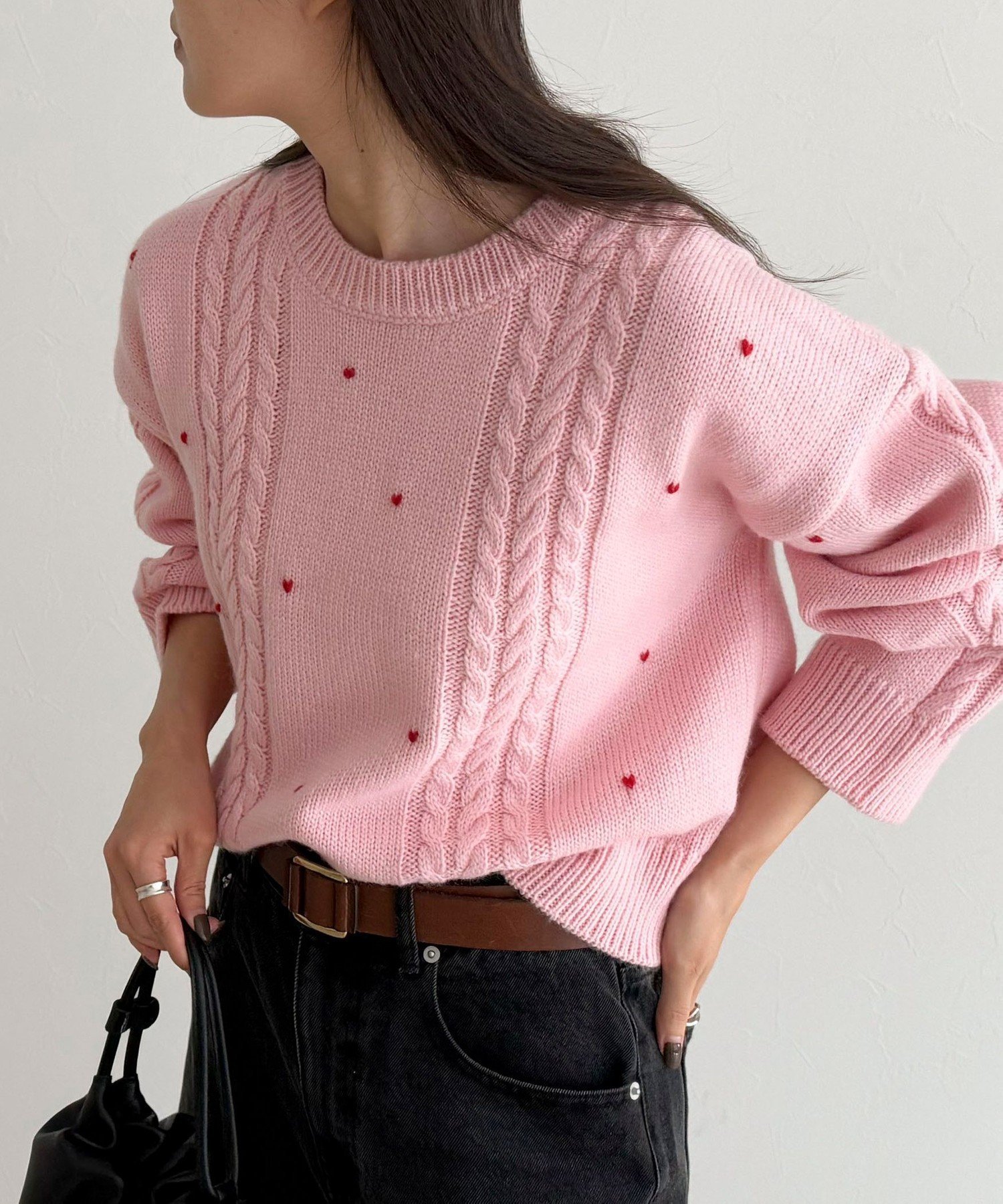 【フレディ&グロスター/FREDY&GLOSTER】のハート刺繍柄編みニットプルオーバー インテリア・キッズ・メンズ・レディースファッション・服の通販 founy(ファニー) ファッション Fashion レディースファッション Fashion for Women トップス・カットソー Cut & Sew Tops ニット Knit Tops & Sweaters カジュアルプルオーバー・ニットトップス Pullovers & Knit Tops / Casual Pullovers デニム Denim, Jeans Material トレンド Trend, Trending Now ワイド Wide, Wide Fit A/W・秋冬 Autumn/Winter おすすめ Recommended / Our Picks 2025年 2025 2025-2026秋冬・A/W Autumn/Winter 2025–26 AW25–26 ピンク|ID: prp329100004794615 ipo3291000000035029102