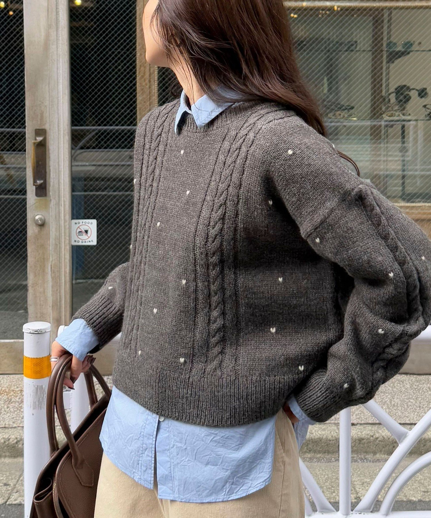 【フレディ&グロスター/FREDY&GLOSTER】のハート刺繍柄編みニットプルオーバー インテリア・キッズ・メンズ・レディースファッション・服の通販 founy(ファニー) ファッション Fashion レディースファッション Fashion for Women トップス・カットソー Cut & Sew Tops ニット Knit Tops & Sweaters カジュアルプルオーバー・ニットトップス Pullovers & Knit Tops / Casual Pullovers デニム Denim, Jeans Material トレンド Trend, Trending Now ワイド Wide, Wide Fit A/W・秋冬 Autumn/Winter おすすめ Recommended / Our Picks 2025年 2025 2025-2026秋冬・A/W Autumn/Winter 2025–26 AW25–26 チャコールグレー|ID: prp329100004794615 ipo3291000000035029104