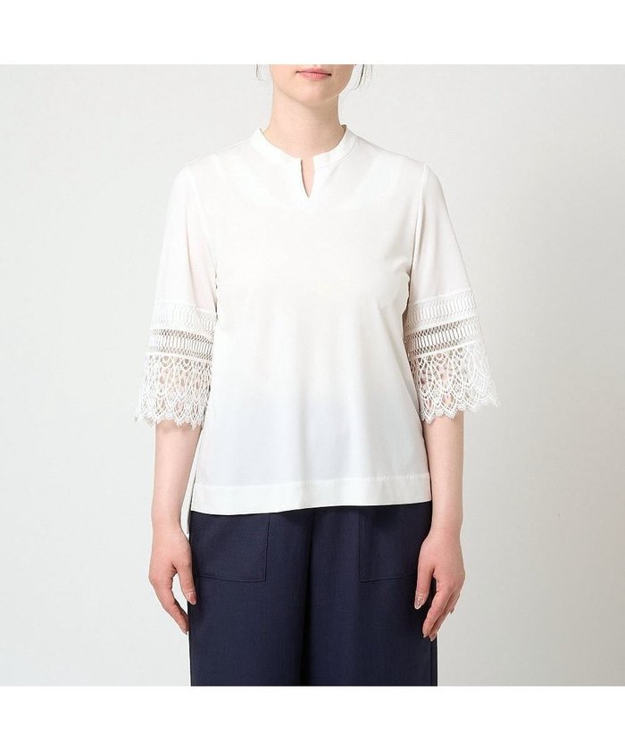 【クリスチャン オジャール/CHRISTIAN AUJARD】の吸水速乾 レーススリーブカットソー インテリア・キッズ・メンズ・レディースファッション・服の通販 founy(ファニー) https://founy.com/ ファッション Fashion レディースファッション Fashion for Women トップス・カットソー Cut & Sew Tops カットソー・ベーシックTシャツ Cut-and-Sewn Tops / Stretch Tees & Basics エレガント 上品 Elegant カットソー Cut and Sewn Top 吸水 Absorbent, Quick-Dry スタンド Stand Collar, Upright Stand フェミニン Feminine, Girly レース Lace, Lace Fabric おすすめ Recommended / Our Picks |ID: prp329100004794775 ipo3291000000034789234