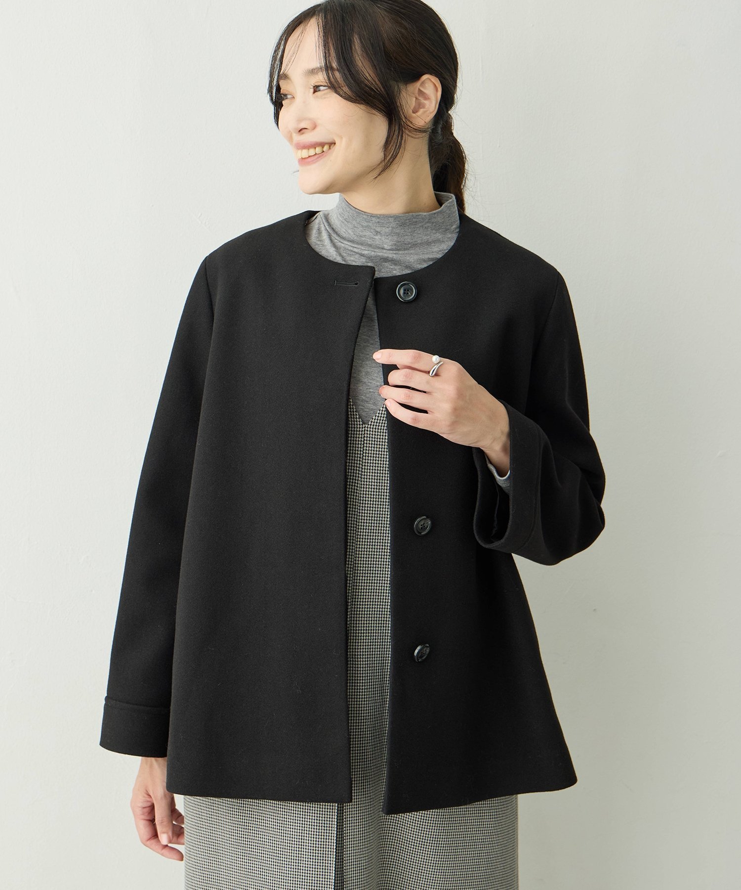 【エーシーデザインバイアルファキュービック/A/C DESIGN BY ALPHACUBIC】のノーカラーショートコート【軽量】 インテリア・キッズ・メンズ・レディースファッション・服の通販 founy(ファニー) ファッション Fashion レディースファッション Fashion for Women アウター Coat / Outerwear Collection コート・ロングコート・ピーコート Long Coats, Peacoats & More インナー Innerwear ショート Short, Short Length シンプル Simple, Minimal フレア Flare, Flared 軽量 Lightweight, Ultra Light ブラック|ID: prp329100004794818 ipo3291000000034789498