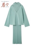 【ミラオーウェン/Mila Owen】の両得レイヤードニットワンピ 人気、トレンドファッション・服の通販 founy(ファニー) ファッション Fashion レディースファッション Fashion for Women ワンピース Dresses ニットワンピース Knit Dresses スマート Smart, Elegant ノースリーブ Sleeveless, No-Sleeve ハイネック High Neck, Mock Neck フラット Flat, Flat Shoes ワンショル One Shoulder, Asymmetrical エレガント 上品 Elegant thumbnail LBLU[081]|ID: prp329100004794852 ipo3291000000034789706