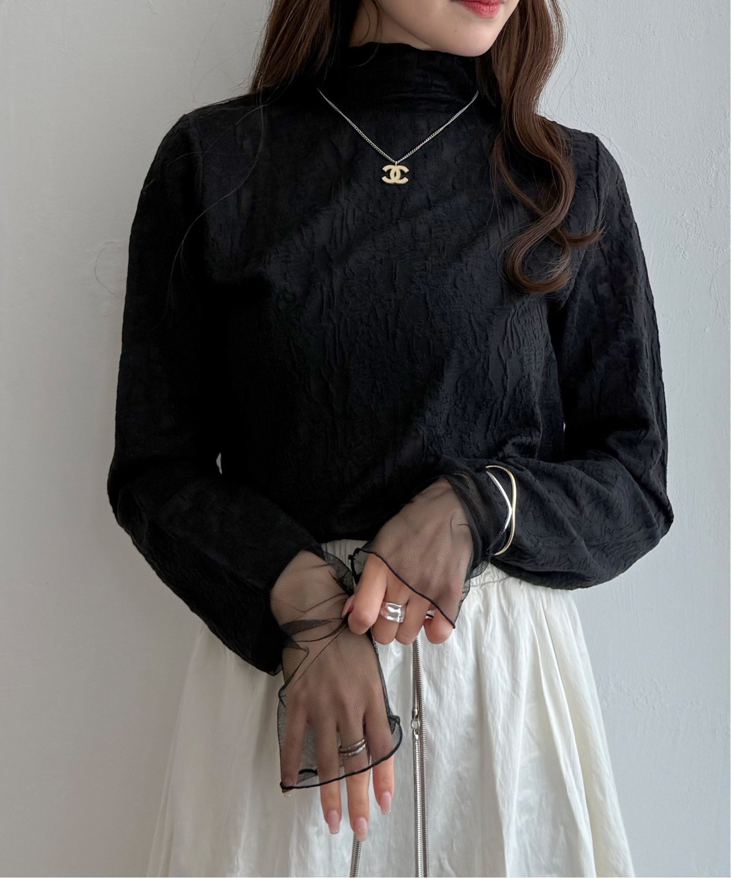 【エルビーシー/LBC】のジャカード切り替えシアーロンT インテリア・キッズ・メンズ・レディースファッション・服の通販 founy(ファニー) ファッション Fashion レディースファッション Fashion for Women トップス・カットソー Cut & Sew Tops ロングTシャツ・Tシャツ Longline T-Shirts & Tees インナー Innerwear シアー Sheer, See-Through ジャカード/ジャガード Jacquard, Woven Pattern スウェット / スエット Sweatshirt, Sweatwear タートルネック Turtleneck, High Neck メッシュ Mesh, Net Fabric ブラック|ID: prp329100004794868 ipo3291000000034789815