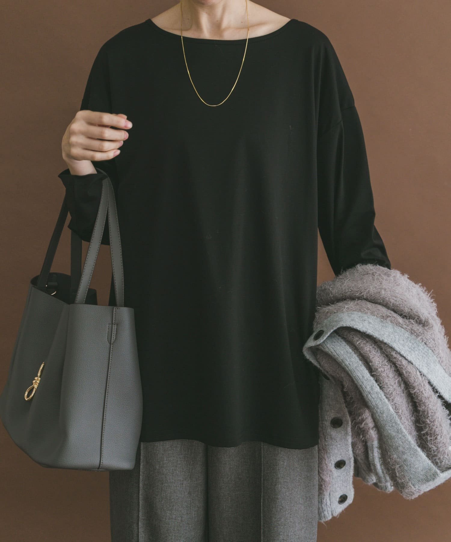 【アイテムズアーバンリサーチ/ITEMS URBAN RESEARCH】のシルケットボートネックロンTシャツ インテリア・キッズ・メンズ・レディースファッション・服の通販 founy(ファニー) 　ファッション　Fashion　レディースファッション　Fashion for Women　トップス・カットソー　Cut & Sew Tops　シャツ・ブラウス・オフィスカジュアル　Elegant Blouses & Button-Ups　ロングTシャツ・Tシャツ　Longline T-Shirts & Tees　2025年　2025　2025-2026秋冬・A/W　Autumn/Winter 2025–26 AW25–26　冬　Winter / This Winter　インナー　Innerwear　カットソー　Cut and Sewn Top　シルケット　Silket, Silky Cotton　A/W・秋冬　Autumn/Winter　ブラック|ID: prp329100004794870 ipo3291000000034789832