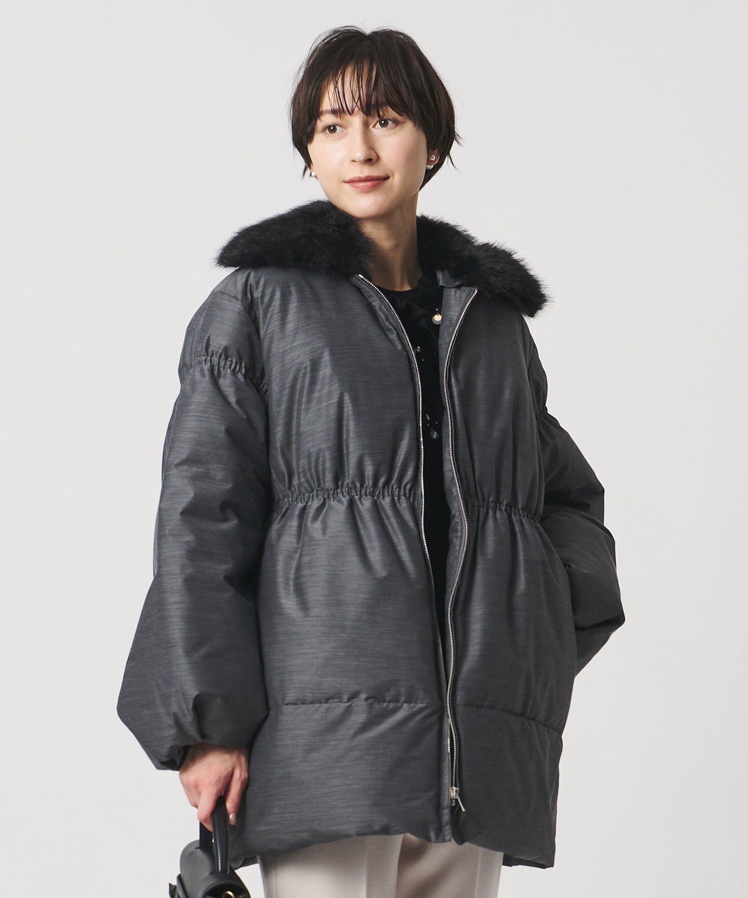 【ユナイテッドアローズ/UNITED ARROWS】のペプラム ミドル ダウンコート 人気、トレンドファッション・服の通販 founy(ファニー) 　ファッション　Fashion　レディースファッション　Fashion for Women　アウター　Coat / Outerwear Collection　コート・ロングコート・ピーコート　Long Coats, Peacoats & More　ダウンジャケット・軽量ダウン　Warm & Lightweight Down Jackets　シャーリング　Shirring, Ruched　タイトスカート　Pencil Skirt, Tight Skirt　タフタ　Taffeta, Structured Fabric　ダウン　Down, Puffer　フェイクファー　Faux Fur, Imitation Fur　ペプラム　Peplum, Flared Hem　防寒　Cold Protection, Winter-Ready　ミドル　Middle Length, Mid Height　メタル　Metal, Metal Parts　メランジ　Melange, Mixed Yarn　ワイド　Wide, Wide Fit　冬　Winter / This Winter　おすすめ　Recommended / Our Picks　 other-1|ID: prp329100004794895 ipo3291000000034789960