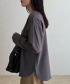 【フレディ&グロスター/FREDY&GLOSTER】のスムースラウンドヘムロンTシャツ 人気、トレンドファッション・服の通販 founy(ファニー) ファッション Fashion レディースファッション Fashion for Women トップス・カットソー Cut & Sew Tops シャツ・ブラウス・オフィスカジュアル Elegant Blouses & Button-Ups ロングTシャツ・Tシャツ Longline T-Shirts & Tees 2025年 2025 2025-2026秋冬・A/W Autumn/Winter 2025–26 AW25–26 おすすめ Recommended / Our Picks インナー Innerwear シンプル Simple, Minimal スウェット / スエット Sweatshirt, Sweatwear ラウンド Round, Round Neck thumbnail チャコールグレー|ID: prp329100004794932 ipo3291000000035094603