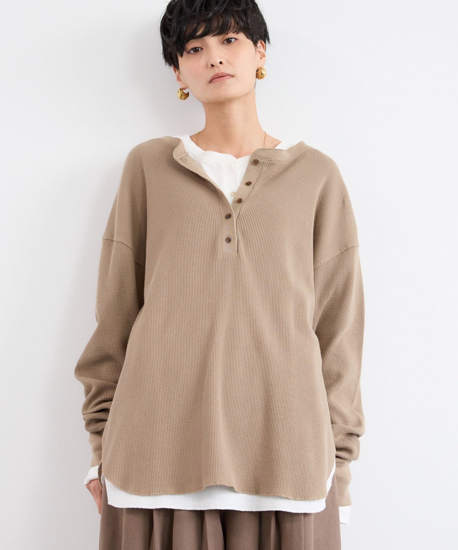 【バンヤードストーム/BARNYARDSTORM】のワッフル2WAYプルオーバー / マシンウォッシャブル インテリア・キッズ・メンズ・レディースファッション・服の通販 founy(ファニー) ファッション Fashion レディースファッション Fashion for Women トップス・カットソー Cut & Sew Tops カジュアルプルオーバー・ニットトップス Pullovers & Knit Tops / Casual Pullovers カットソー Cut and Sewn Top カーディガン Cardigan, Knitwear トレンド Trend, Trending Now ロング Long, Long-Length ワッフル Waffle, Waffle Knit 長袖 Long Sleeve, Full Sleeve ベージュ55|ID: prp329100004794945 ipo3291000000034790235