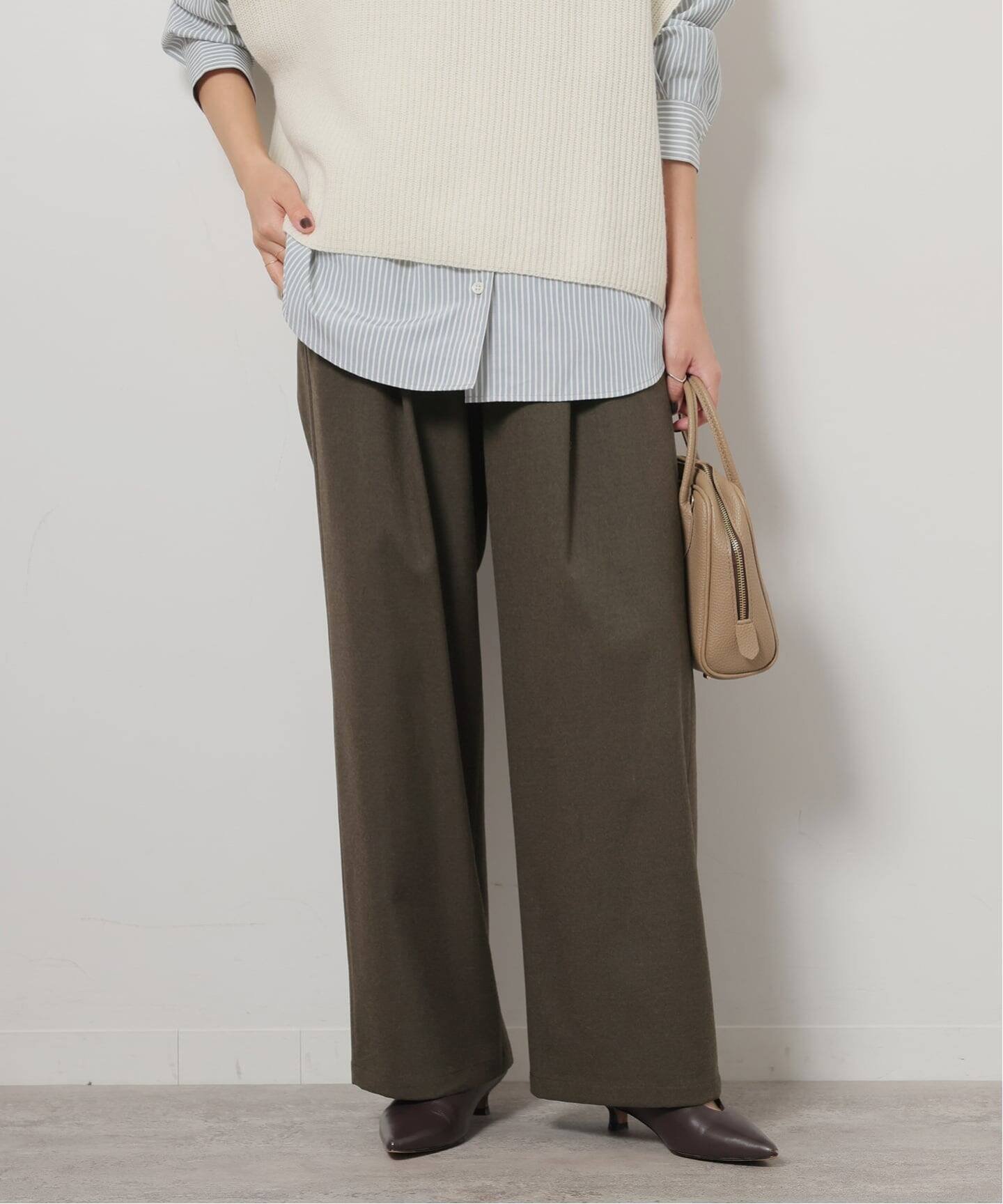 【ジャーナルスタンダード レリューム/JOURNAL STANDARD relume】の《追加》ストレッチブラッシュタックパンツ インテリア・キッズ・メンズ・レディースファッション・服の通販 founy(ファニー) 　ファッション　Fashion　レディースファッション　Fashion for Women　パンツ　Pants & Trousers　2025年　2025　2025-2026秋冬・A/W　Autumn/Winter 2025–26 AW25–26　ストレート　Straight, Straight Cut　バランス　Balance, Style Balance　リラックス　Relax, Relaxed Fit　カーキ|ID: prp329100004794946 ipo3291000000034790237