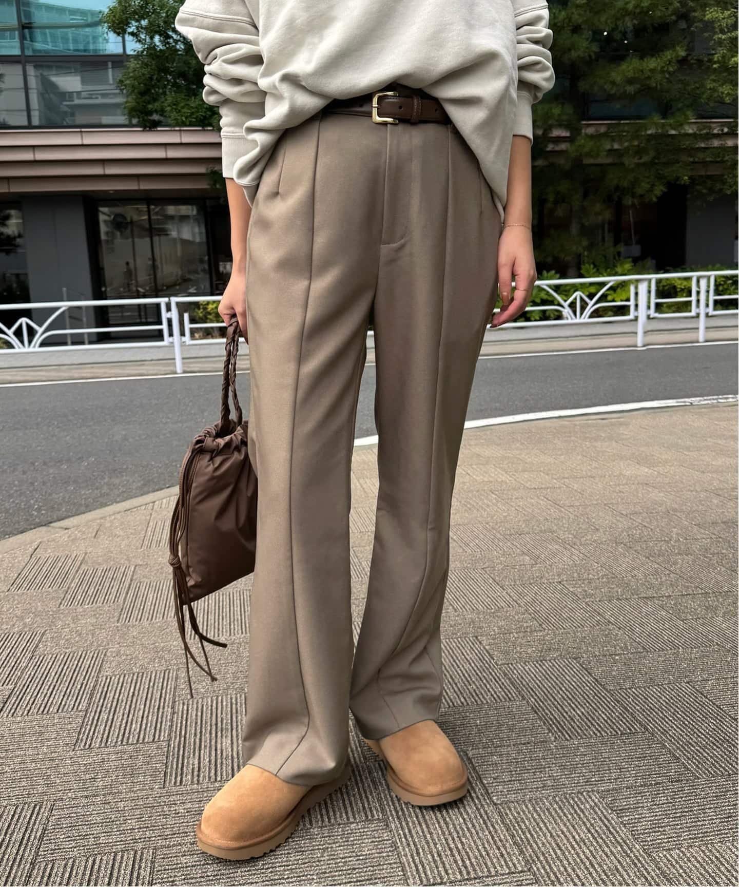 【スローブ イエナ/SLOBE IENA】の《WEBのみ4サイズ展開》ウォッシャブルセミフレアパンツ インテリア・キッズ・メンズ・レディースファッション・服の通販 founy(ファニー) ファッション Fashion レディースファッション Fashion for Women パンツ Pants & Trousers 2025年 2025 2025-2026秋冬・A/W Autumn/Winter 2025–26 AW25–26 ジャケット Jacket, Outerwear スウェット / スエット Sweatshirt, Sweatwear ベーシック Basic, Essential ポケット Pocket, Pocket Detail ベージュ|ID: prp329100004794990 ipo3291000000034880961