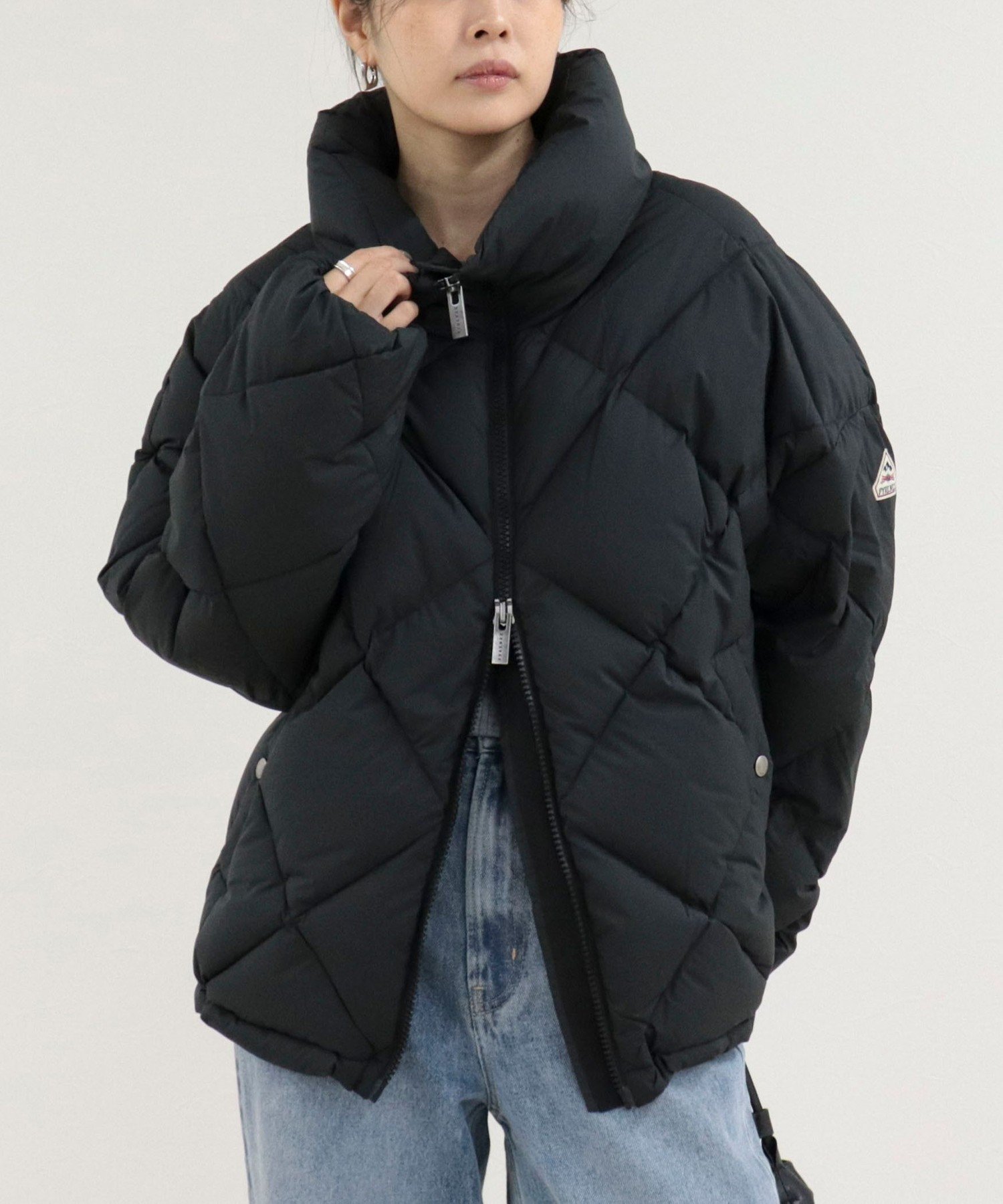【フレディ&グロスター/FREDY&GLOSTER】の【PYRENEX/ピレネックス】ADELE HWY009 人気、トレンドファッション・服の通販 founy(ファニー) 　ファッション　Fashion　レディースファッション　Fashion for Women　インナー　Innerwear　キルト　Quilt, Quilted Fabric　クラシック　Classic, Timeless Style　ショルダー　Shoulder, Shoulder Strap　ショート　Short, Short Length　ジャケット　Jacket, Outerwear　ストレッチ　Stretch, Stretchy Fabric　ダイヤモンド　Diamond, Brilliant Cut　ダウン　Down, Puffer　デニム　Denim, Jeans Material　ドロップ　Drop Shoulder, Dropped Style　フランス　France, French　フロント　Front, Front Design　プレミアム　Premium, High-End　ポケット　Pocket, Pocket Detail　防寒　Cold Protection, Winter-Ready　マフラー　Scarf, Muffler　ラウンド　Round, Round Neck　リラックス　Relax, Relaxed Fit　おすすめ　Recommended / Our Picks　2025年　2025　2025-2026秋冬・A/W　Autumn/Winter 2025–26 AW25–26　 other-1|ID: prp329100004794991 ipo3291000000034790494