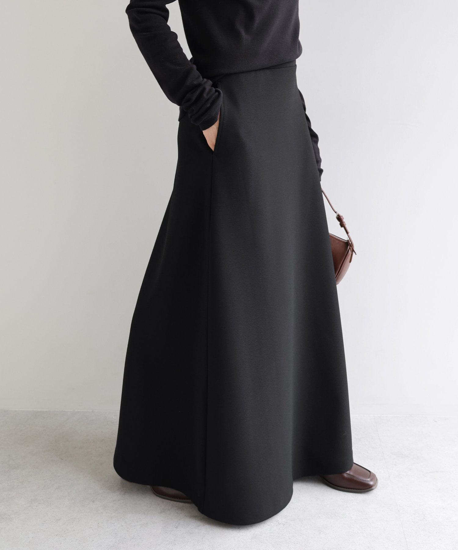 【アンドミー/andme】の裏起毛 ポンチ フレア スカート evernavy エバーネイビー 人気、トレンドファッション・服の通販 founy(ファニー) ファッション Fashion レディースファッション Fashion for Women スカート Skirts Aライン・フレアスカート A-Line & Flared Skirts ギャザー Gathered, Ruffled ストレッチ Stretch, Stretchy Fabric 人気 Popular, Best Seller バランス Balance, Style Balance パターン Pattern, Design Print フレア Flare, Flared ベーシック Basic, Essential ボトム Bottoms, Lower Wear ポケット Pocket, Pocket Detail 楽ちん Easy Fit, Comfortable A/W・秋冬 Autumn/Winter エレガント 上品 Elegant other-1|ID: prp329100004795037 ipo3291000000034790707