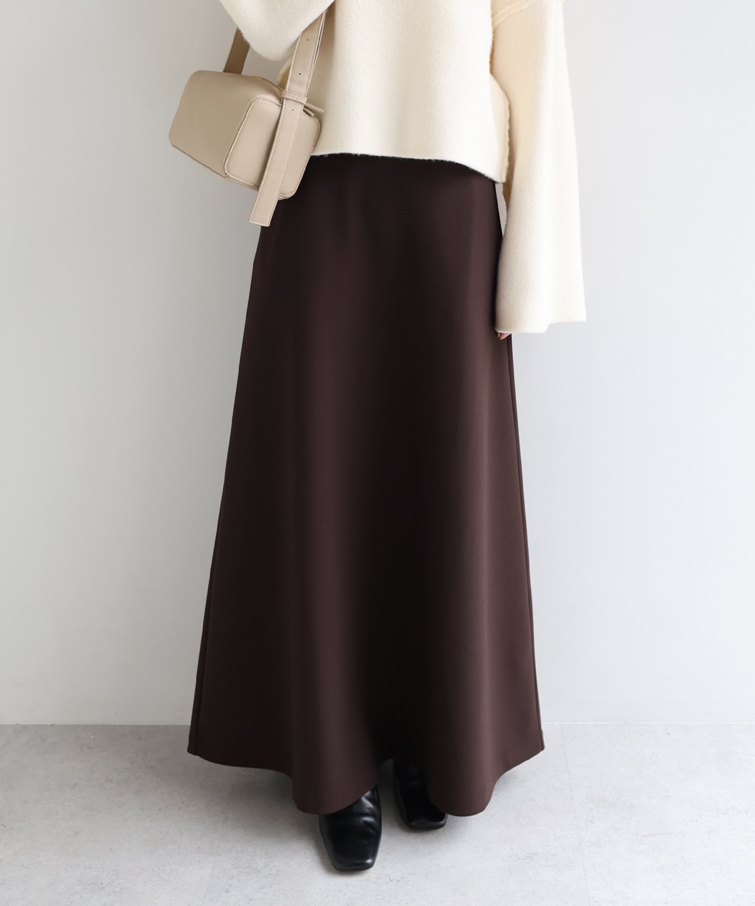 【アンドミー/andme】の裏起毛 ポンチ フレア スカート evernavy エバーネイビー インテリア・キッズ・メンズ・レディースファッション・服の通販 founy(ファニー) ファッション Fashion レディースファッション Fashion for Women スカート Skirts Aライン・フレアスカート A-Line & Flared Skirts ギャザー Gathered, Ruffled ストレッチ Stretch, Stretchy Fabric 人気 Popular, Best Seller バランス Balance, Style Balance パターン Pattern, Design Print フレア Flare, Flared ベーシック Basic, Essential ボトム Bottoms, Lower Wear ポケット Pocket, Pocket Detail 楽ちん Easy Fit, Comfortable A/W・秋冬 Autumn/Winter エレガント 上品 Elegant ブラウン|ID: prp329100004795037 ipo3291000000034790713