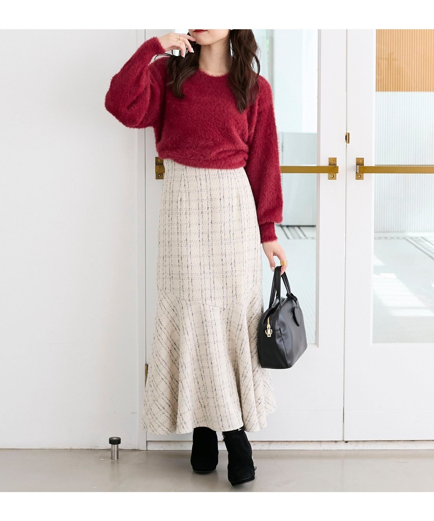 【マジェスティック レゴン/MAJESTIC LEGON】のツイードマーメイドロングスカート インテリア・キッズ・メンズ・レディースファッション・服の通販 founy(ファニー) ファッション Fashion レディースファッション Fashion for Women スカート Skirts ロングスカート Long Skirts / Maxi & Midi Skirts ダウン Down, Puffer ロング Long, Long-Length 再入荷 Restock / Back in Stock エレガント 上品 Elegant アイボリー柄|ID: prp329100004795098 ipo3291000000034791034