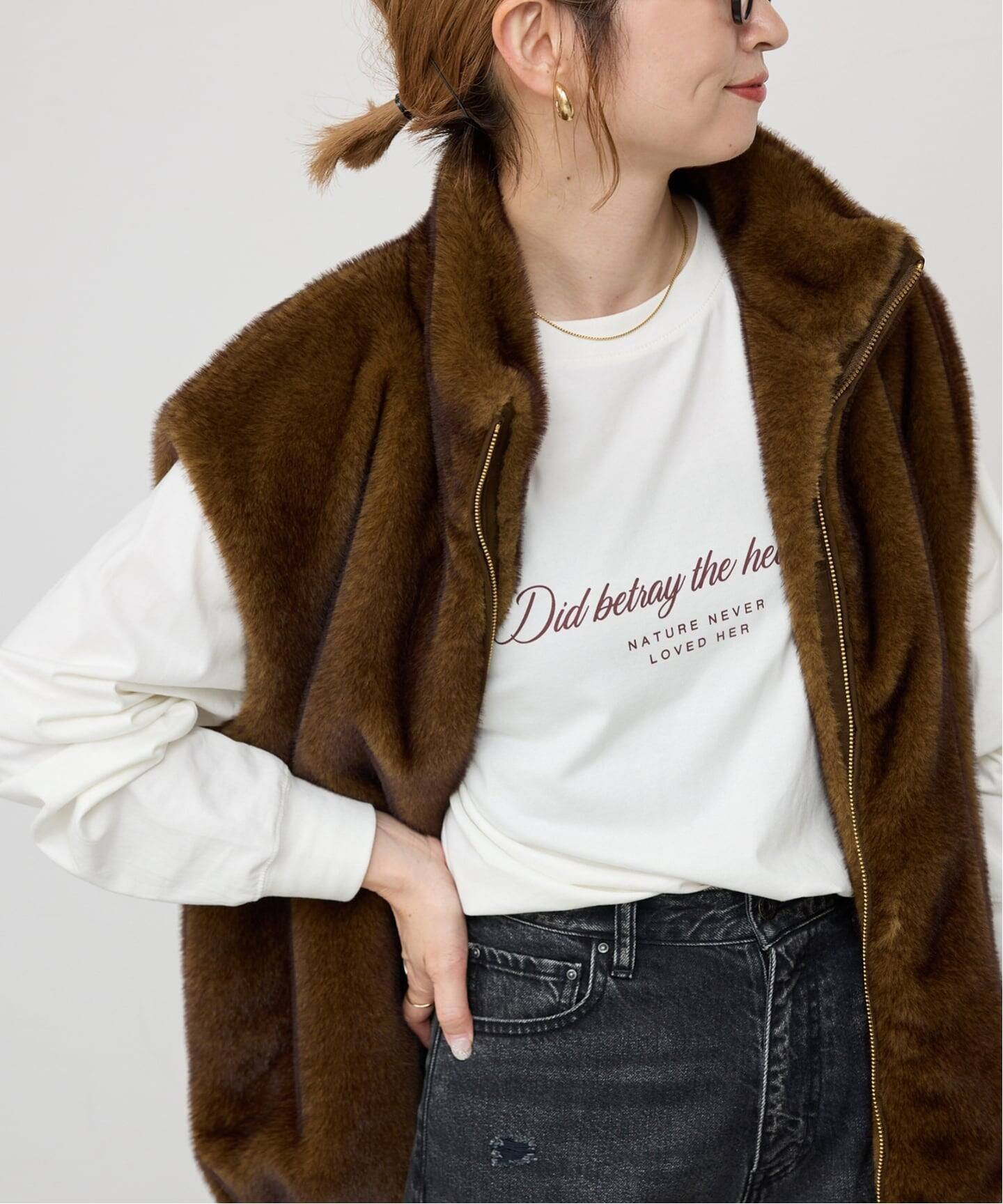 【スピック&スパン/Spick & Span】のシルケットクルーネックロゴロンT インテリア・キッズ・メンズ・レディースファッション・服の通販 founy(ファニー) 　ファッション　Fashion　レディースファッション　Fashion for Women　トップス・カットソー　Cut & Sew Tops　ロングTシャツ・Tシャツ　Longline T-Shirts & Tees　インナー　Innerwear　シルケット　Silket, Silky Cotton　シンプル　Simple, Minimal　ジャケット　Jacket, Outerwear　バランス　Balance, Style Balance　人気　Popular, Best Seller　ホワイト|ID: prp329100004795129 ipo3291000000035093027