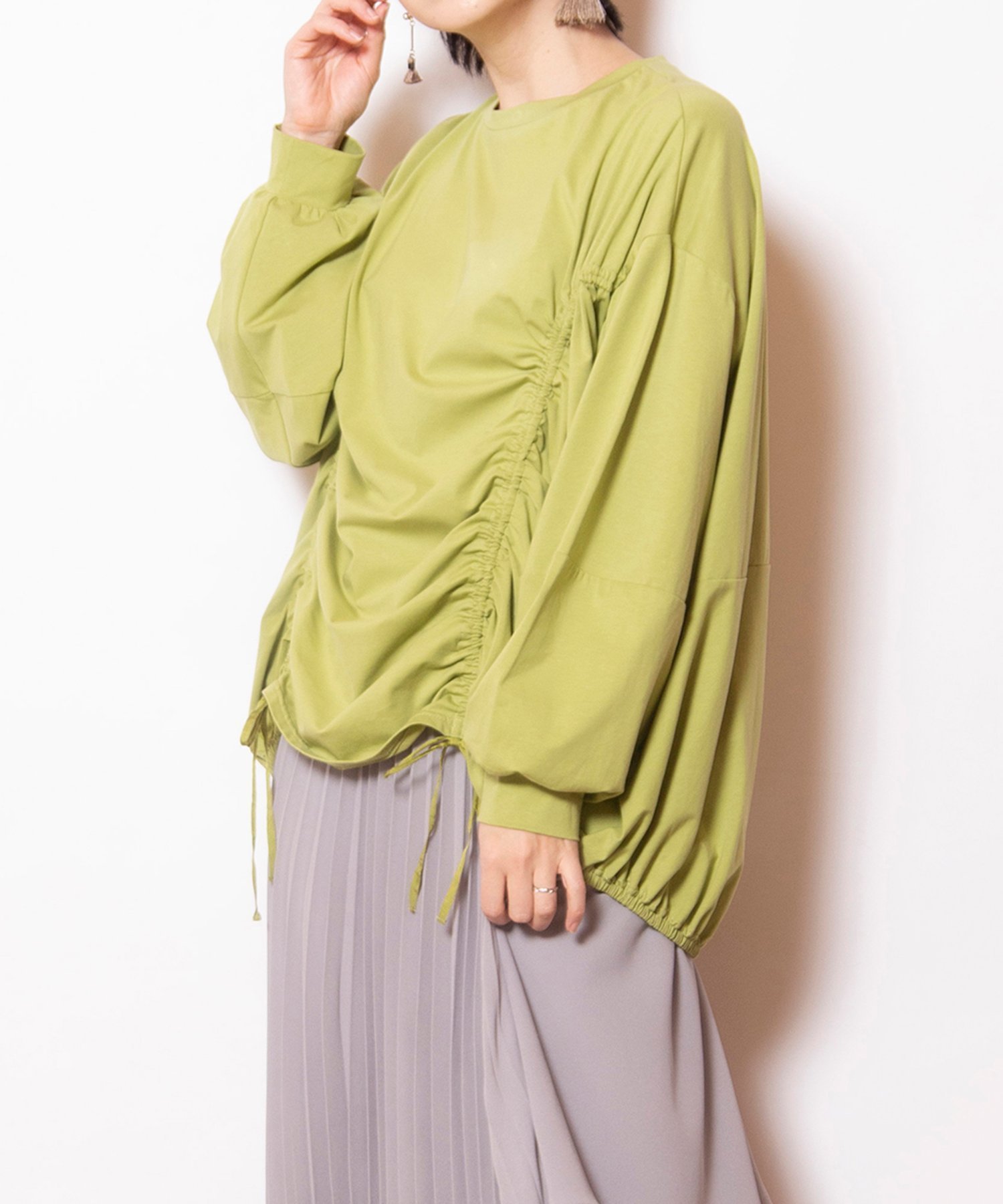 【オズモーシス/OSMOSIS】のドローストリングTシャツ インテリア・キッズ・メンズ・レディースファッション・服の通販 founy(ファニー) ファッション Fashion レディースファッション Fashion for Women トップス・カットソー Cut & Sew Tops シャツ・ブラウス・オフィスカジュアル Elegant Blouses & Button-Ups ロングTシャツ・Tシャツ Longline T-Shirts & Tees インナー Innerwear カットソー Cut and Sewn Top ギャザー Gathered, Ruffled シンプル Simple, Minimal ドローストリング Drawstring, Pull Cord 夏 Summer S/S・春夏 SS, Spring/Summer, Warm Season GREEN|ID: prp329100004795134 ipo3291000000034791217