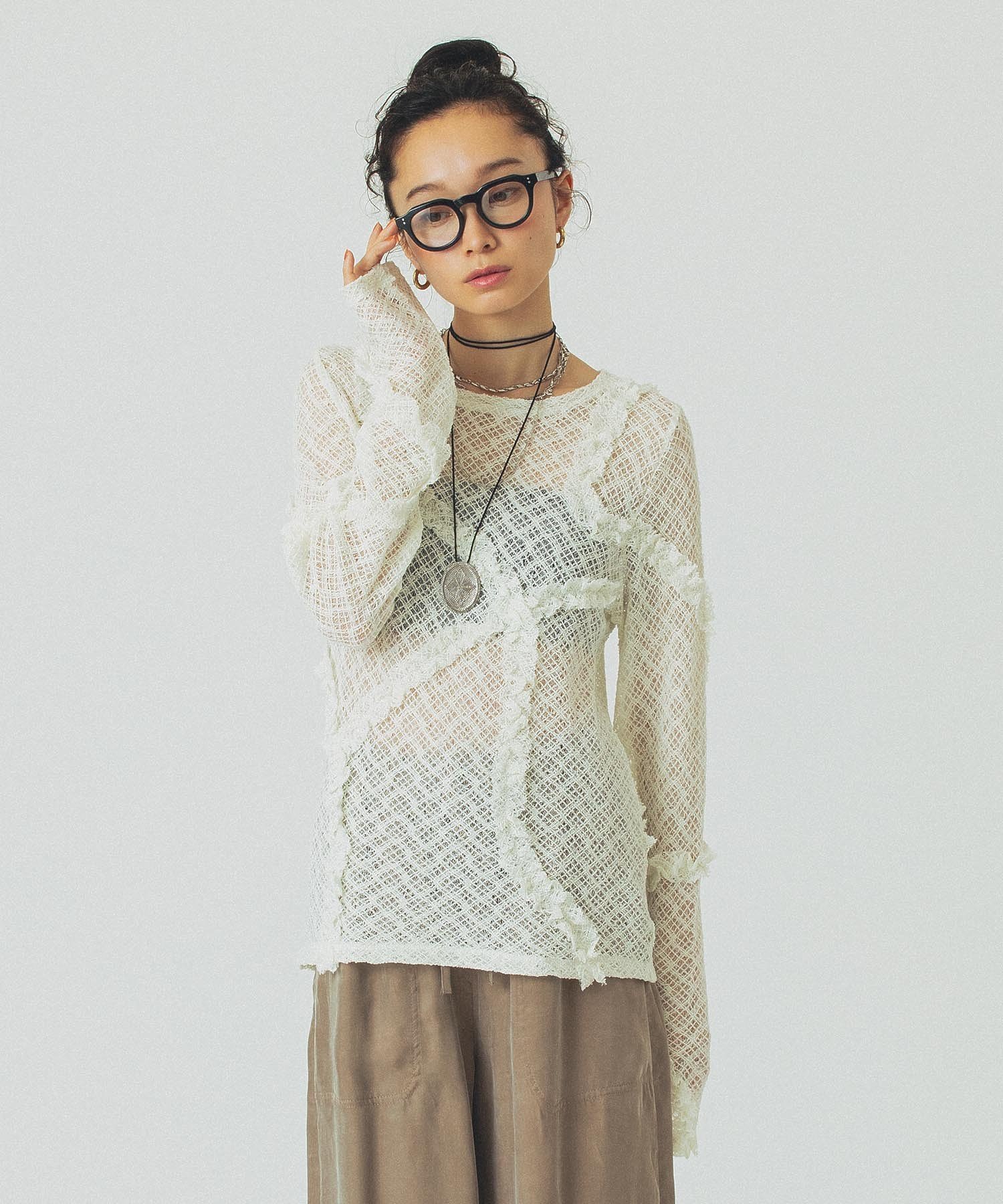 【ローズバッド/ROSE BUD】のFRILL LACE TOP 人気、トレンドファッション・服の通販 founy(ファニー) 　ファッション　Fashion　レディースファッション　Fashion for Women　ワンピース　Dresses　インナー　Innerwear　スウェット / スエット　Sweatshirt, Sweatwear　ストレッチ　Stretch, Stretchy Fabric　ダウン　Down, Puffer　フィット　Fit, Slim Fit　フリル　Frill, Ruffle　レース　Lace, Lace Fabric　おすすめ　Recommended / Our Picks　 other-1|ID: prp329100004795142 ipo3291000000034791255