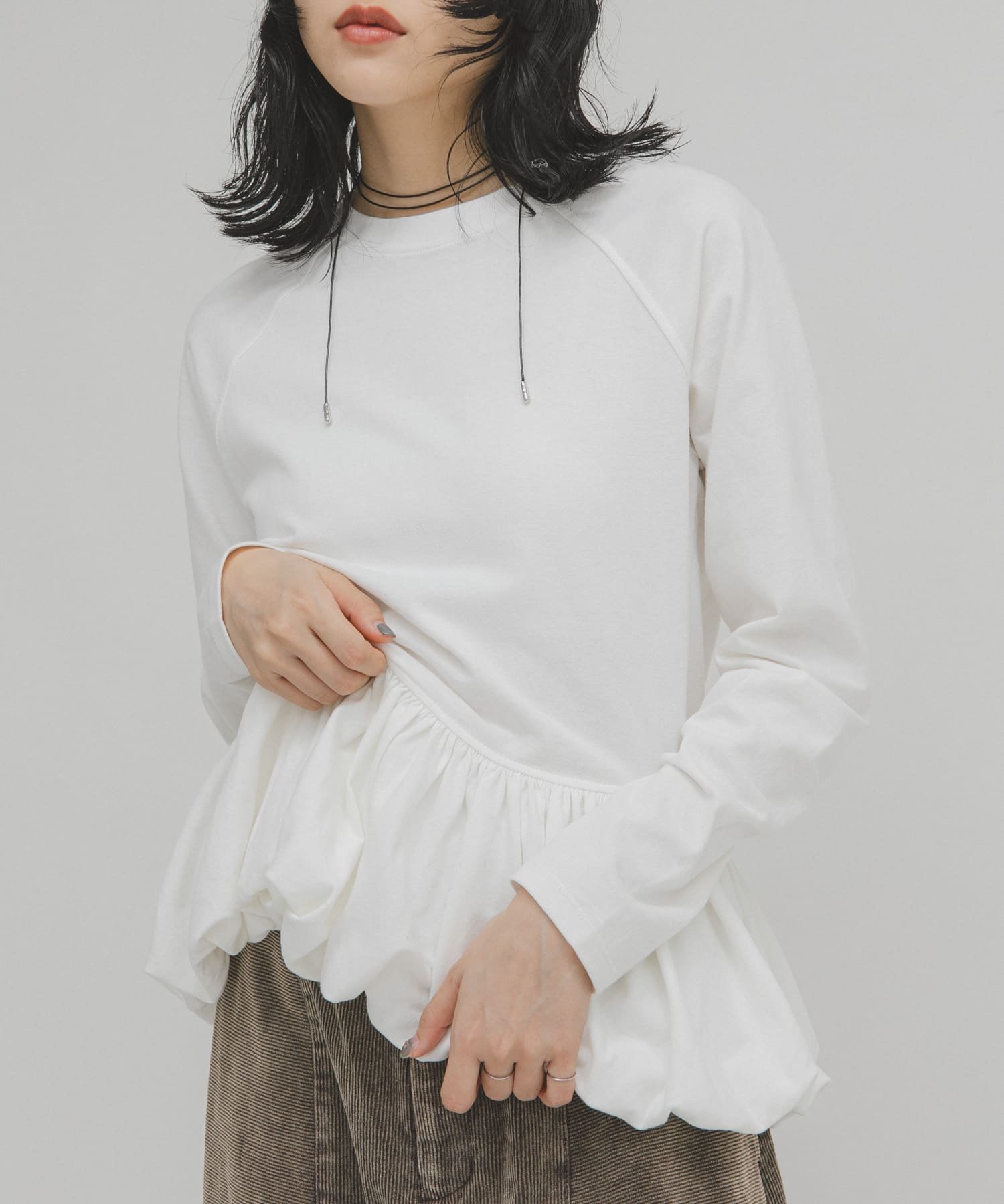 【ケービーエフ/KBF / URBAN RESEARCH】のピーチスキンバブルヘムトップス インテリア・キッズ・メンズ・レディースファッション・服の通販 founy(ファニー) ファッション Fashion レディースファッション Fashion for Women トップス・カットソー Cut & Sew Tops 2025年 2025 2025-2026秋冬・A/W Autumn/Winter 2025–26 AW25–26 冬 Winter / This Winter おすすめ Recommended / Our Picks カーディガン Cardigan, Knitwear ショート Short, Short Length ジャケット Jacket, Outerwear バルーン Balloon, Balloon Silhouette ピーチ Peach, Soft Touch A/W・秋冬 Autumn/Winter オフホワイト|ID: prp329100004795157 ipo3291000000034791348