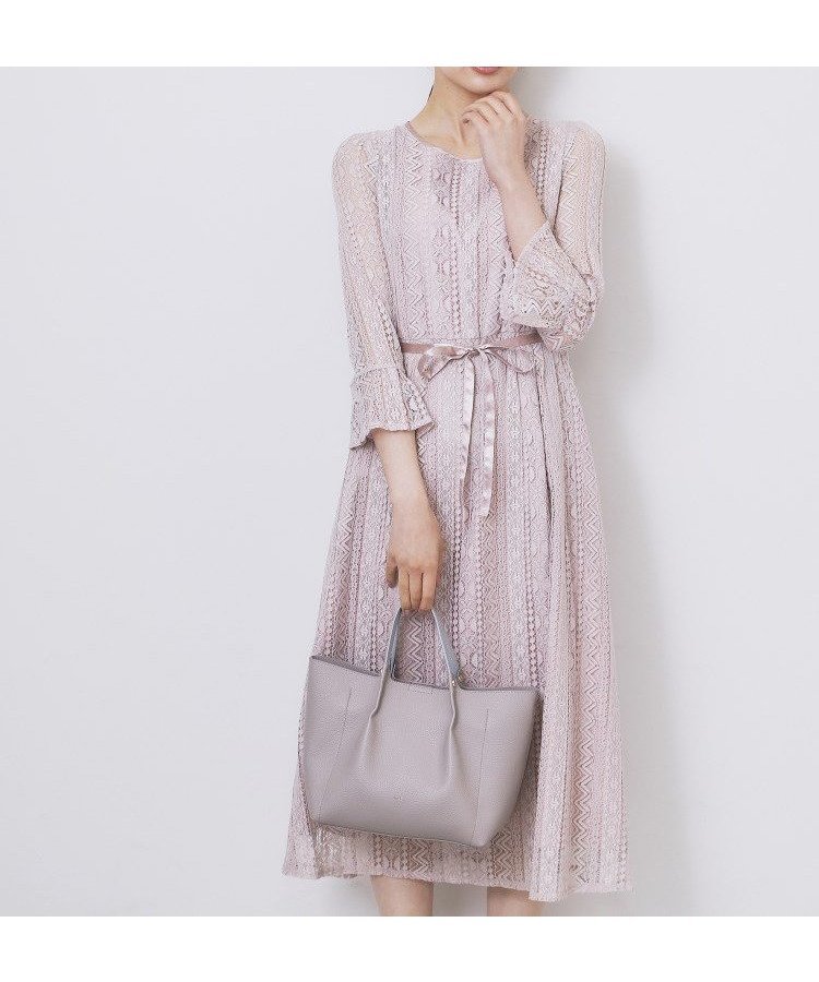 【インデックス/INDEX】の幾何ラインレースワンピース【洗濯機OK】 インテリア・キッズ・メンズ・レディースファッション・服の通販 founy(ファニー) 　ファッション　Fashion　レディースファッション　Fashion for Women　ワンピース　Dresses　エレガント 上品　Elegant　サテン　Satin, Glossy Fabric　スマート　Smart, Elegant　スリーブ　Sleeve, Long Sleeve / Short Sleeve　フレア　Flare, Flared　ポケット　Pocket, Pocket Detail　リボン　Ribbon, Bow　レース　Lace, Lace Fabric　ピンクベージュ|ID: prp329100004795165 ipo3291000000034924191