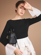 【セルフォード/CELFORD】のシャツドッキングニットプルオーバー 人気、トレンドファッション・服の通販 founy(ファニー) ファッション Fashion レディースファッション Fashion for Women トップス・カットソー Cut & Sew Tops ニット Knit Tops & Sweaters シャツ・ブラウス・オフィスカジュアル Elegant Blouses & Button-Ups カジュアルプルオーバー・ニットトップス Pullovers & Knit Tops / Casual Pullovers インナー Innerwear スクエア Square, Square Shape スマート Smart, Elegant ドッキング Docking, Mixed Material バランス Balance, Style Balance フィット Fit, Slim Fit ラップ Wrap, Wrap Design thumbnail BLK[009]|ID: prp329100004795176 ipo3291000000035081007