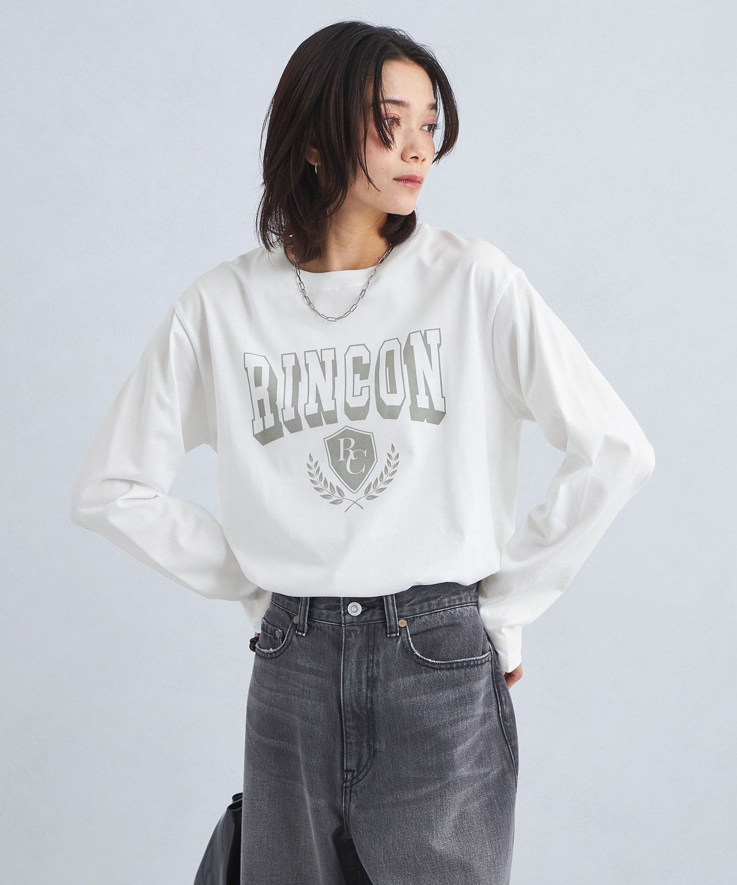 【ユナイテッドアローズ/UNITED ARROWS】のロゴ ロングスリーブ Tシャツ カットソー インテリア・キッズ・メンズ・レディースファッション・服の通販 founy(ファニー) ファッション Fashion レディースファッション Fashion for Women トップス・カットソー Cut & Sew Tops シャツ・ブラウス・オフィスカジュアル Elegant Blouses & Button-Ups ロングTシャツ・Tシャツ Longline T-Shirts & Tees カットソー・ベーシックTシャツ Cut-and-Sewn Tops / Stretch Tees & Basics インナー Innerwear 春 Spring カットソー Cut and Sewn Top カーディガン Cardigan, Knitwear シルケット Silket, Silky Cotton ジャケット Jacket, Outerwear スリーブ Sleeve, Long Sleeve / Short Sleeve ティアードスカート Tiered Skirt, Flounced Skirt デニム Denim, Jeans Material フェミニン Feminine, Girly プリント Print, Printed Pattern ルーズ Loose, Oversized ロング Long, Long-Length アウトレット Outlet / Clearance WHITE|ID: prp329100004795185 ipo3291000000034791483