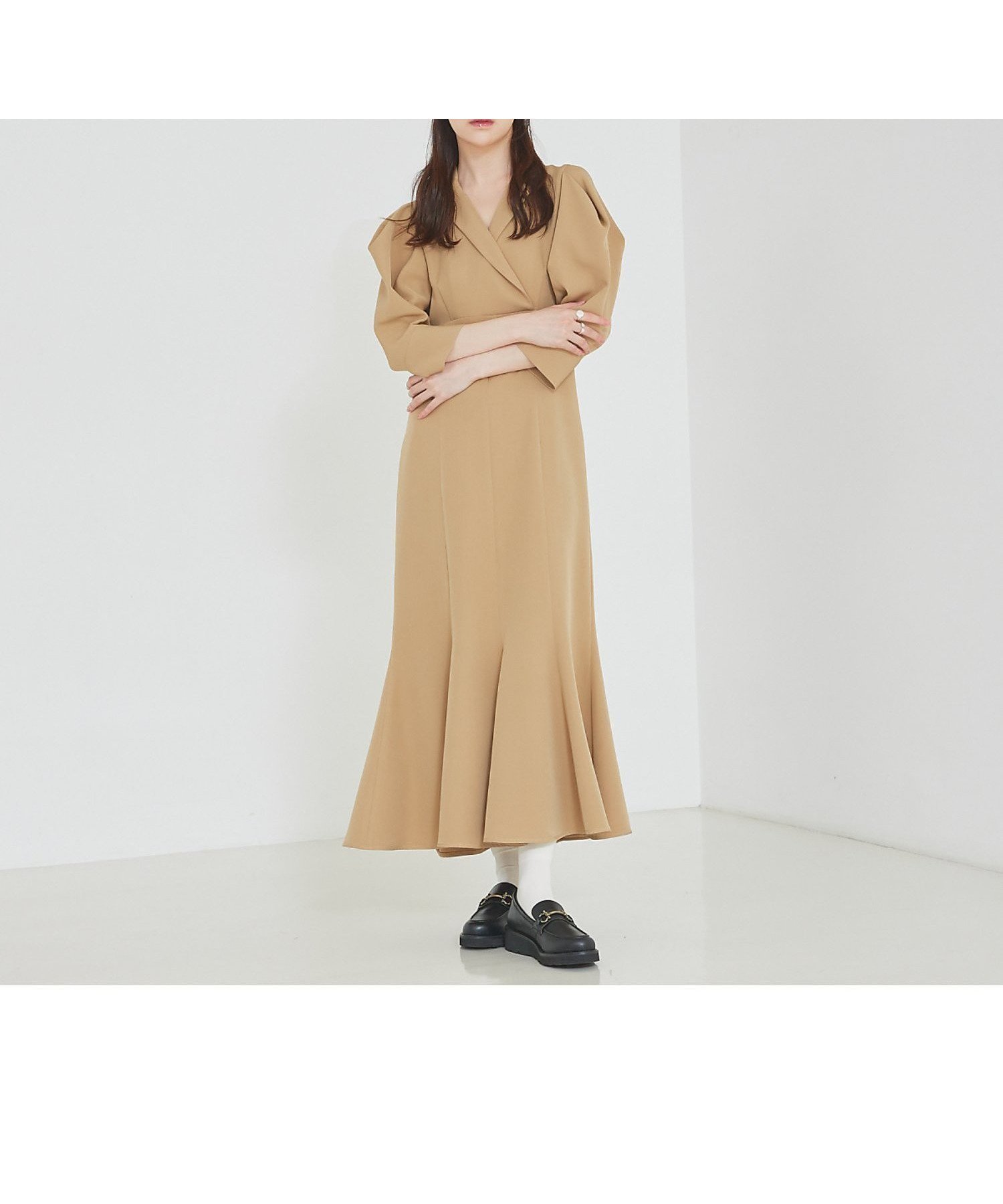 【セルフィスト/SELFIST】のテーラードカラーマーメイドワンピース インテリア・キッズ・メンズ・レディースファッション・服の通販 founy(ファニー) ファッション Fashion レディースファッション Fashion for Women ワンピース Dresses おすすめ Recommended / Our Picks エレガント 上品 Elegant キャップ Cap, Baseball Cap スニーカー Sneakers, Trainers ダウン Down, Puffer バランス Balance, Style Balance ミュール Mule, Backless Shoes ベージュ|ID: prp329100004795260 ipo3291000000034843620