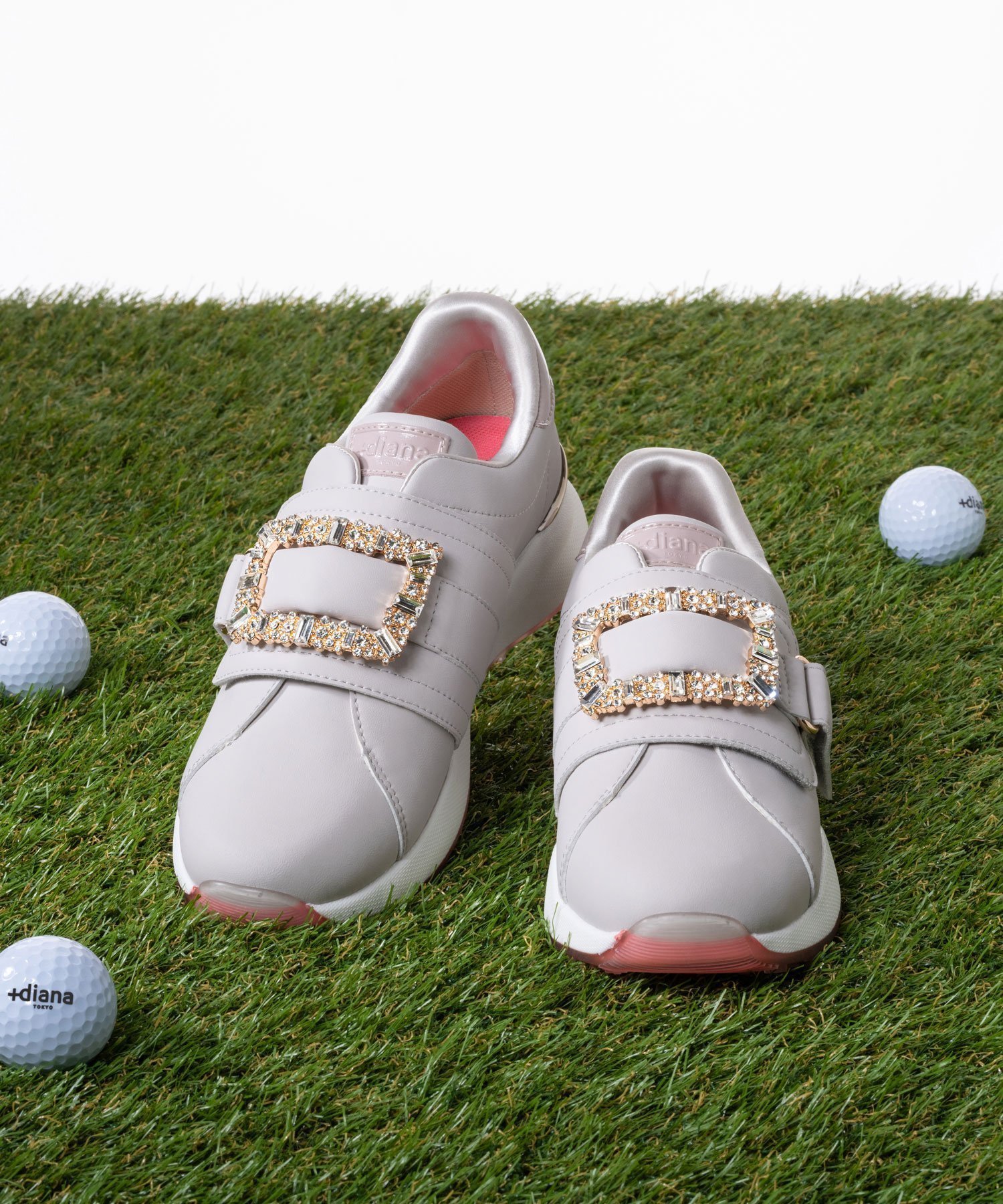 【プラスダイアナ/plus diana】の【+dianaGOLF】バックル付きゴルフシューズ インテリア・キッズ・メンズ・レディースファッション・服の通販 founy(ファニー) ファッション Fashion レディースファッション Fashion for Women バッグ Bags インソール Shoe Insole クリスタル Crystal, Swarovski サテン Satin, Glossy Fabric シューズ Shoes, Footwear スウィング Swing, Flare Movement スニーカー Sneakers, Trainers スマート Smart, Elegant ソックス Socks, Hosiery 定番 Standard, Basic Item フェミニン Feminine, Girly プリント Print, Printed Pattern レース Lace, Lace Fabric 再入荷 Restock / Back in Stock 日本製 Made In Japan ゴルフ Golf 新作・新入荷 New Arrivals / New In グレー人工スムース|ID: prp329100004795301 ipo3291000000034792201