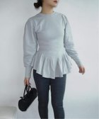 【エディット フォー ルル/edit.for LuLu】のangielala LULU ペプラムスウェット 人気、トレンドファッション・服の通販 founy(ファニー) ファッション Fashion レディースファッション Fashion for Women トップス・カットソー Cut & Sew Tops レディースパーカー・カジュアルフーディー Casual Hoodies & Sweatshirts スウェット・クルーネックトップス Sweatshirts & Crewnecks / Relaxed Fit Sweat Tops 2025年 2025 2025-2026秋冬・A/W Autumn/Winter 2025–26 AW25–26 2025春夏・S/S Spring/Summer 2025 SS25 カッティング Cutting Detail ギャザー Gathered, Ruffled スウェット / スエット Sweatshirt, Sweatwear フェミニン Feminine, Girly ペプラム Peplum, Flared Hem thumbnail グレー|ID: prp329100004795351 ipo3291000000034899959