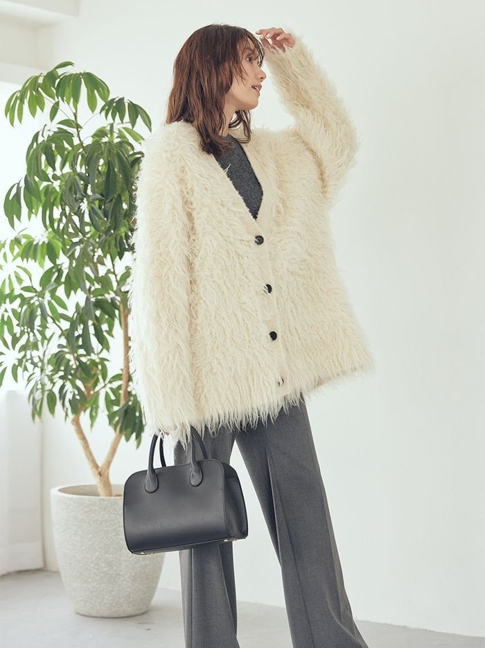 【ミラオーウェン/Mila Owen】のスコッチ釦シャギーニットカーディガン インテリア・キッズ・メンズ・レディースファッション・服の通販 founy(ファニー) https://founy.com/ 雑誌掲載アイテム Magazine Picks & Fashion Features ファッション雑誌 Fashion Magazines ストーリィ STORY ジゼル GISELe ファッション Fashion レディースファッション Fashion for Women トップス・カットソー Cut & Sew Tops ニット Knit Tops & Sweaters カーディガン・羽織り Layered Style Cardigans 秋 Autumn 11月号 November Issue 12月号 December Issue スマート Smart, Elegant 雑誌 Magazine, Fashion Magazine タンク Tank Top, Sleeveless Top トレンド Trend, Trending Now ミドル Middle Length, Mid Height ラグジュアリー Luxury, Elegant ロング Long, Long-Length 冬 Winter / This Winter |ID: prp329100004795379 ipo3291000000035154128