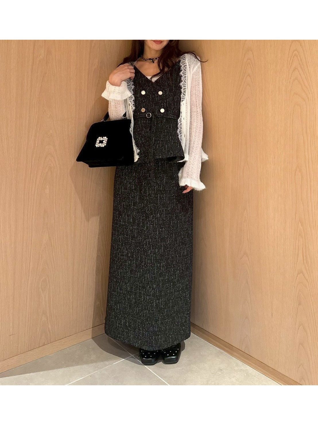 【リリーブラウン/Lily Brown】のダブル釦ツイードペプラムワンピース インテリア・キッズ・メンズ・レディースファッション・服の通販 founy(ファニー) 　ファッション　Fashion　レディースファッション　Fashion for Women　ワンピース　Dresses　カッティング　Cutting Detail　クラシカル　Classical, Vintage-Inspired　スマート　Smart, Elegant　ダブル　Double, Double-Breasted　ツイード／ツィード　Choker, Choker Necklace　フロント　Front, Front Design　ペプラム　Peplum, Flared Hem　人気　Popular, Best Seller　今季　This Season, Current Season　BLK[009]|ID: prp329100004795409 ipo3291000000034832584