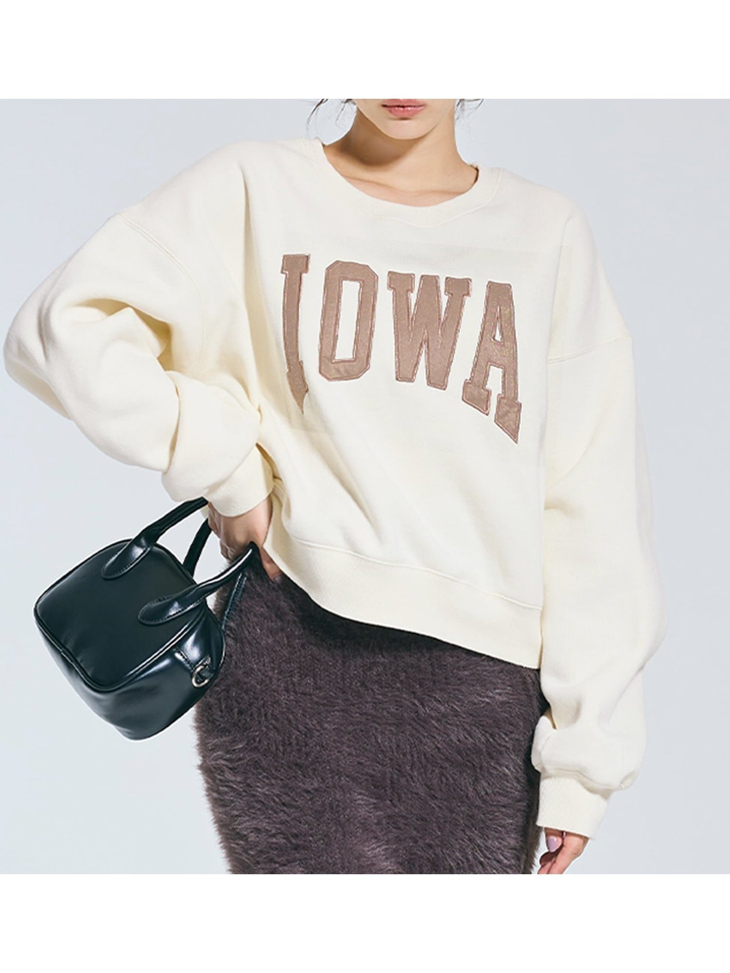 【コカ/COCA】の【新色追加】ヘビーウェイト裏起毛ビンテージ加工ロゴスウェット インテリア・キッズ・メンズ・レディースファッション・服の通販 founy(ファニー) 　ファッション　Fashion　レディースファッション　Fashion for Women　トップス・カットソー　Cut & Sew Tops　レディースパーカー・カジュアルフーディー　Casual Hoodies & Sweatshirts　スウェット・クルーネックトップス　Sweatshirts & Crewnecks / Relaxed Fit Sweat Tops　イエロー　Yellow　スウェット / スエット　Sweatshirt, Sweatwear　タートル　Turtleneck, Turtle Collar　トレーナー　Sweatshirt, Trainer　ビンテージ　Vintage, Retro Style　ポケット　Pocket, Pocket Detail　防寒　Cold Protection, Winter-Ready　リラックス　Relax, Relaxed Fit　ワイド　Wide, Wide Fit　A/W・秋冬　Autumn/Winter　おすすめ　Recommended / Our Picks　2025年　2025　2025-2026秋冬・A/W　Autumn/Winter 2025–26 AW25–26　Ivory|ID: prp329100004795415 ipo3291000000035199475