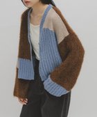 【ケービーエフ/KBF / URBAN RESEARCH】のパッチワークニットカーディガン 人気、トレンドファッション・服の通販 founy(ファニー) ファッション Fashion レディースファッション Fashion for Women トップス・カットソー Cut & Sew Tops ニット Knit Tops & Sweaters カーディガン・羽織り Layered Style Cardigans 2025年 2025 2025-2026秋冬・A/W Autumn/Winter 2025–26 AW25–26 冬 Winter / This Winter インナー Innerwear カーディガン Cardigan, Knitwear ショート Short, Short Length パッチワーク Patchwork, Mixed Fabric フェザー Feather, Feather Detail A/W・秋冬 Autumn/Winter 羽織 Haori, Light Jacket thumbnail ブルー系その他|ID: prp329100004795446 ipo3291000000035163696