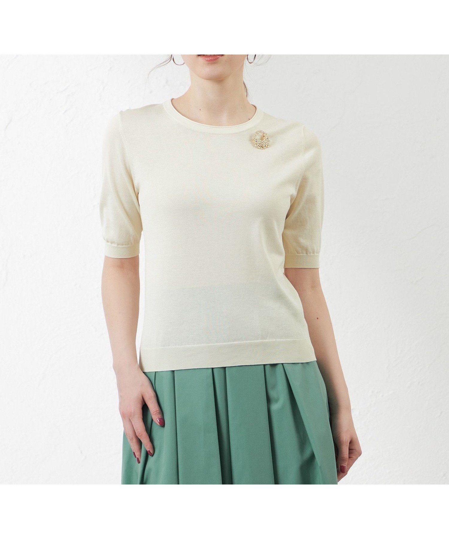 【アマカ/AMACA】のコットンシルクプルオーバーニット インテリア・キッズ・メンズ・レディースファッション・服の通販 founy(ファニー) 　ファッション　Fashion　レディースファッション　Fashion for Women　トップス・カットソー　Cut & Sew Tops　ニット　Knit Tops & Sweaters　カジュアルプルオーバー・ニットトップス　Pullovers & Knit Tops / Casual Pullovers　おすすめ　Recommended / Our Picks　アンサンブル　Ensemble Set　カーディガン　Cardigan, Knitwear　シルク　Silk, 100% Silk　スタンダード　Standard, Basic　ドレープ　Drape, Draping Fabric　エレガント 上品　Elegant　ホワイト|ID: prp329100004795484 ipo3291000000034793190