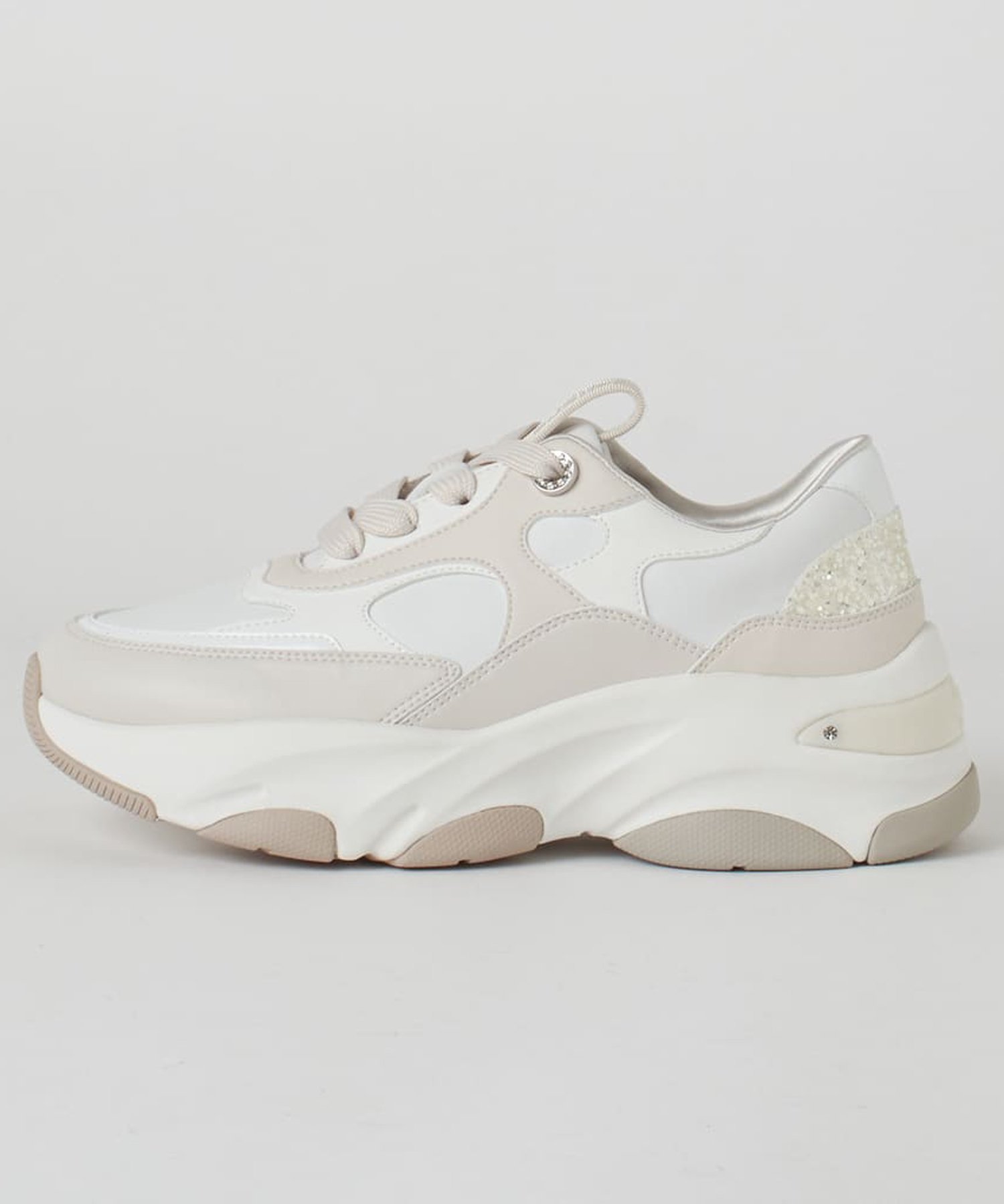 【プラスダイアナ/plus diana】の【軽量】厚底ダッドスニーカー 人気、トレンドファッション・服の通販 founy(ファニー) ファッション Fashion レディースファッション Fashion for Women ウォーム Warm Fabric 厚底 Platform Shoes 軽量 Lightweight, Ultra Light シューズ Shoes, Footwear スタイリッシュ Stylish, Fashionable スニーカー Sneakers, Trainers スマート Smart, Elegant ビジュー Bijou, Jewel-like Accent フェミニン Feminine, Girly プレート Plate, Dish ラバー Rubber, Rubber Sole レース Lace, Lace Fabric ワイド Wide, Wide Fit 再入荷 Restock / Back in Stock エレガント 上品 Elegant 新作・新入荷 New Arrivals / New In other-1|ID: prp329100004795544 ipo3291000000034793503