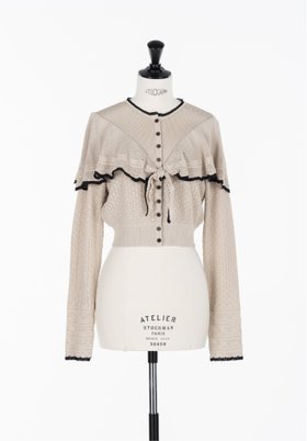 【フェティコ/FETICO】のLace-knit cape cardigan 人気、トレンドファッション・服の通販 founy(ファニー) ファッション Fashion レディースファッション Fashion for Women トップス・カットソー Cut & Sew Tops ニット Knit Tops & Sweaters カーディガン・羽織り Layered Style Cardigans クロップド Cropped, Short Length ストレッチ Stretch, Stretchy Fabric |ID:prp329100004795576