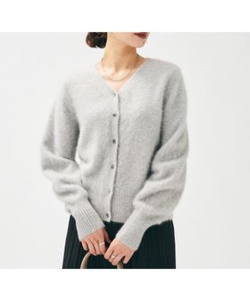 【アンタイトル/UNTITLED】の【ふわふわニット/前後2WAY】フォックスカシミヤカーディガン 人気、トレンドファッション・服の通販 founy(ファニー) ファッション Fashion レディースファッション Fashion for Women トップス・カットソー Cut & Sew Tops ニット Knit Tops & Sweaters カーディガン・羽織り Layered Style Cardigans カーディガン Cardigan, Knitwear コンパクト Compact, Small Size シンプル Simple, Minimal スマート Smart, Elegant スリーブ Sleeve, Long Sleeve / Short Sleeve フォックス Fox, Fox Fur ブラウジング Blouson Silhouette, Cinched Waist ベーシック Basic, Essential ボトム Bottoms, Lower Wear |ID:prp329100004795677