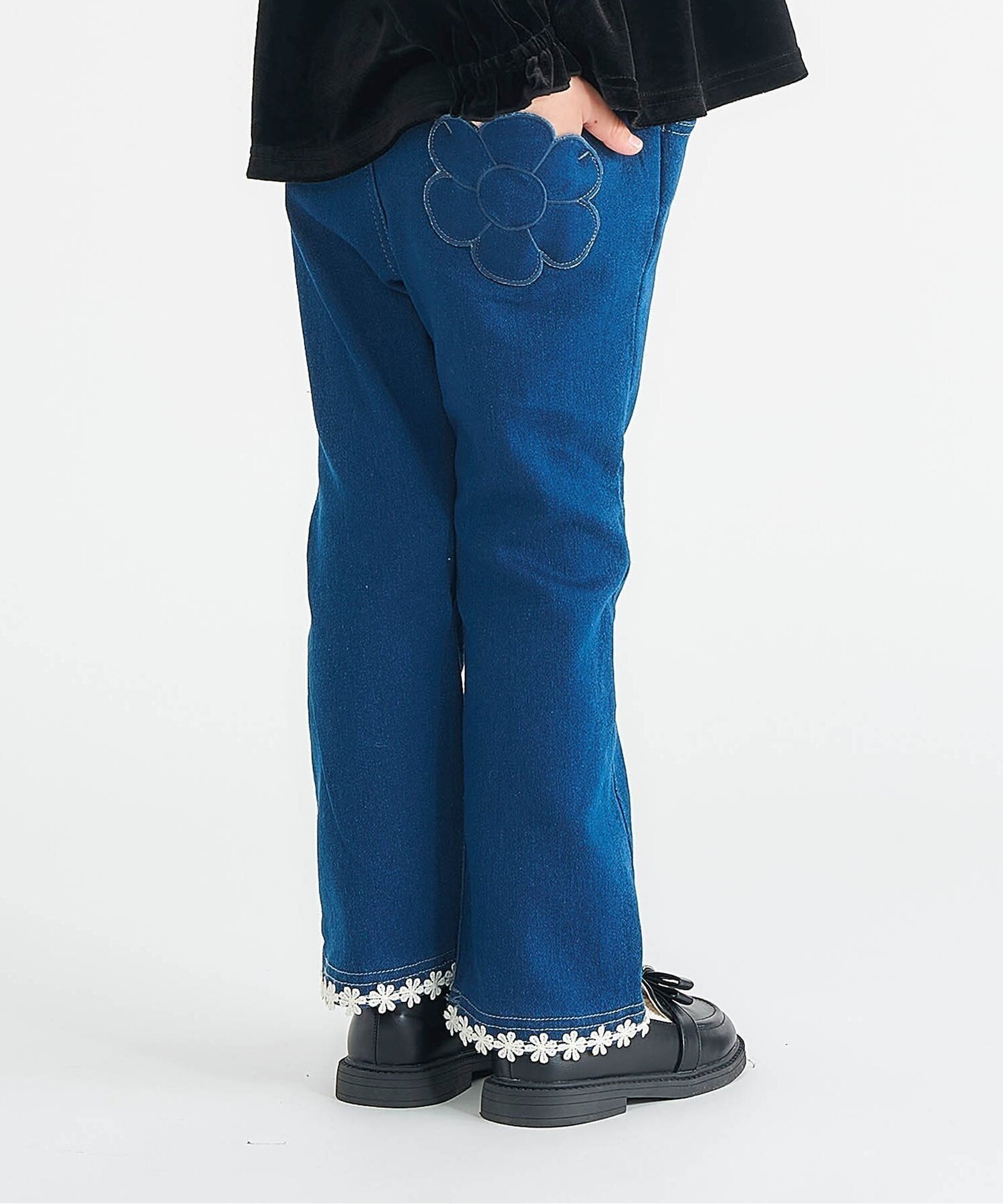 【エフオー オンラインストア/F.O.Online Store / KIDS】の裏起毛ハート・お花ポケットフレアきゅんパンツ 10分丈 人気、トレンドファッション・服の通販 founy(ファニー) ファッション Fashion キッズファッション Fashion for Kids ボトムス Bottoms フレア Flare, Flared ボトム Bottoms, Lower Wear ポケット Pocket, Pocket Detail ワンポイント One Point, Statement Accent 人気 Popular, Best Seller 冬 Winter / This Winter A/W・秋冬 Autumn/Winter other-1|ID: prp329100004795683 ipo3291000000034794266