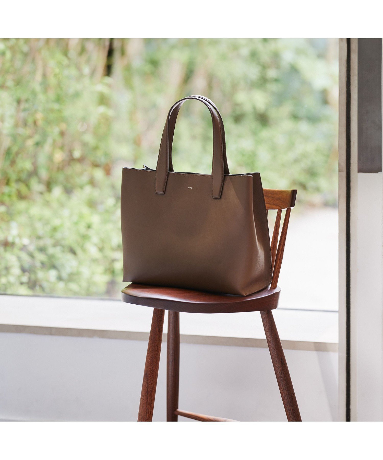 【ファーロ/FARO】のCalma Tote Medium インテリア・キッズ・メンズ・レディースファッション・服の通販 founy(ファニー) ファッション Fashion レディースファッション Fashion for Women バッグ Bags パール Pearl, Pearl Accent エレガント 上品 Elegant Noce|ID: prp329100004795751 ipo3291000000034879218