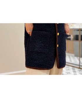 【トゥモローランド/TOMORROWLAND】のムートン ロングジレ 人気、トレンドファッション・服の通販 founy(ファニー) ファッション Fashion レディースファッション Fashion for Women アウター Coat / Outerwear Collection トップス・カットソー Cut & Sew Tops ベスト&ジレ / 重ね着スタイル Vests & Gilets クラシカル Classical, Vintage-Inspired スリーブ Sleeve, Long Sleeve / Short Sleeve 定番 Standard, Basic Item バランス Balance, Style Balance ムートン Shearling, Mouton ループ Loop, Loop Knit おすすめ Recommended / Our Picks 2025年 2025 2025-2026秋冬・A/W Autumn/Winter 2025–26 AW25–26 |ID:prp329100004795752