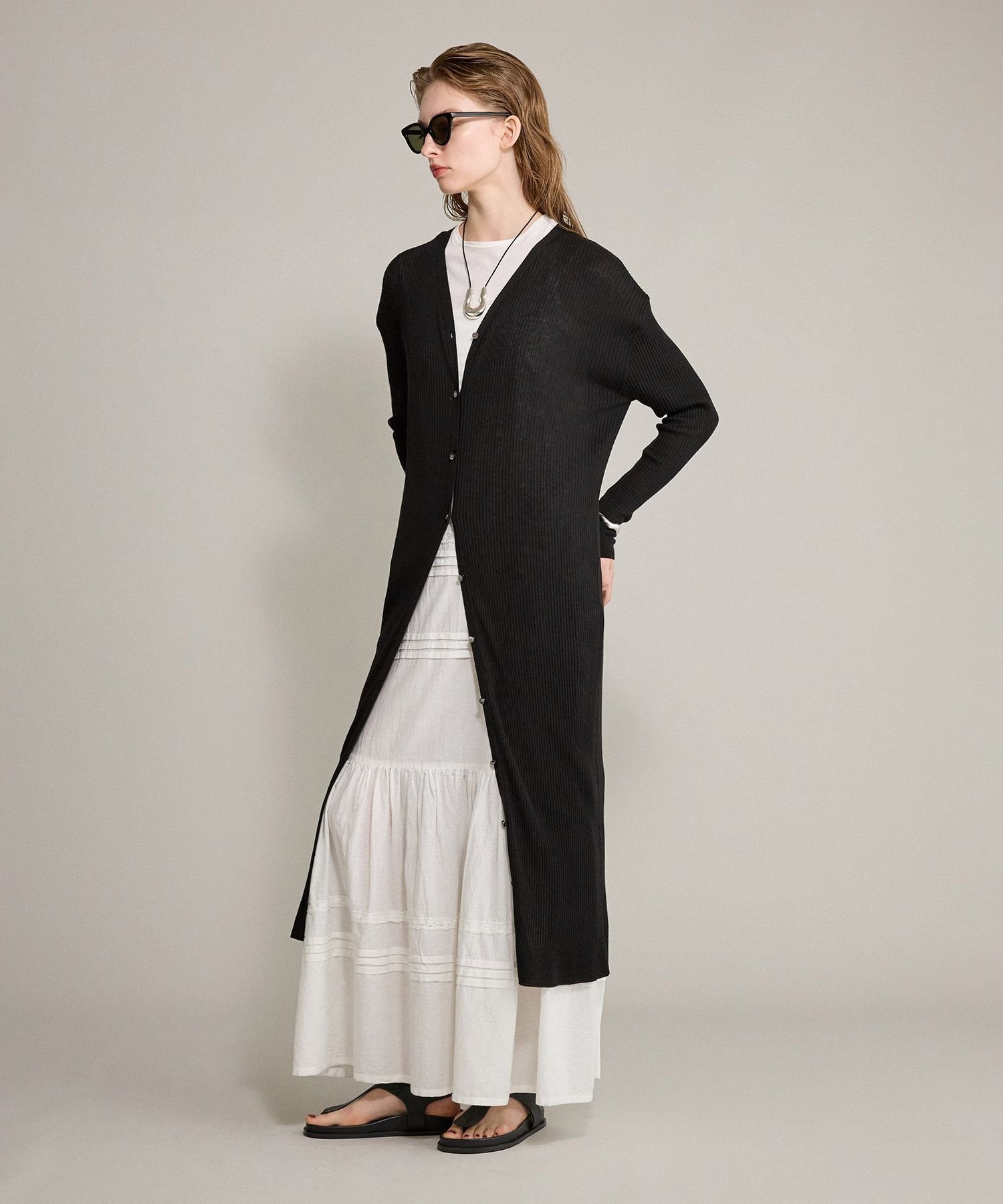 【ブリル/BRILL】の18Gロングカーディガン 人気、トレンドファッション・服の通販 founy(ファニー) 　ファッション　Fashion　レディースファッション　Fashion for Women　トップス・カットソー　Cut & Sew Tops　カーディガン・羽織り　Layered Style Cardigans　ウォーム　Warm Fabric　カーディガン　Cardigan, Knitwear　シアー　Sheer, See-Through　ツイスト　Tweed, Tweed Fabric　ドレープ　Drape, Draping Fabric　ロング　Long, Long-Length　ワイドリブ　Wide Rib, Wide Ribbed Knit　 other-1|ID: prp329100004795822 ipo3291000000034794925