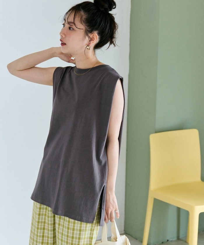 【フリークスストア/FREAK'S STORE】の袖 インタック ノースリーブ Tシャツ【限定展開】 25SS インテリア・キッズ・メンズ・レディースファッション・服の通販 founy(ファニー) 　ファッション　Fashion　レディースファッション　Fashion for Women　トップス・カットソー　Cut & Sew Tops　キャミソール&ノースリーブ　Camisoles & Sleeveless Tops　シャツ・ブラウス・オフィスカジュアル　Elegant Blouses & Button-Ups　ロングTシャツ・Tシャツ　Longline T-Shirts & Tees　シンプル　Simple, Minimal　スラックス　Slacks, Dress Pants　スリット　Slit, Slit Detail　タイトスカート　Pencil Skirt, Tight Skirt　ノースリーブ　Sleeveless, No-Sleeve　ビッグ　Big, Oversized　ベーシック　Basic, Essential　ワイド　Wide, Wide Fit　S/S・春夏　SS, Spring/Summer, Warm Season　おすすめ　Recommended / Our Picks　夏　Summer　エレガント 上品　Elegant　2025年　2025　2025春夏・S/S　Spring/Summer 2025 SS25　グレー|ID: prp329100004795903 ipo3291000000034795360