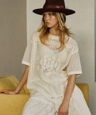 【フリークスストア/FREAK'S STORE】のメッシュ フラワー Tシャツ 25AW 人気、トレンドファッション・服の通販 founy(ファニー) ファッション Fashion レディースファッション Fashion for Women トップス・カットソー Cut & Sew Tops シャツ・ブラウス・オフィスカジュアル Elegant Blouses & Button-Ups ロングTシャツ・Tシャツ Longline T-Shirts & Tees 2025年 2025 2025-2026秋冬・A/W Autumn/Winter 2025–26 AW25–26 冬 Winter / This Winter おすすめ Recommended / Our Picks コレクション Collection, Seasonal Line スポーティ Sporty, Casual Athletic タンク Tank Top, Sleeveless Top フラワー Flower, Floral メッシュ Mesh, Net Fabric モチーフ Motif, Design Theme レース Lace, Lace Fabric 再入荷 Restock / Back in Stock 秋 Autumn A/W・秋冬 Autumn/Winter thumbnail オフホワイト|ID: prp329100004795907 ipo3291000000034795381