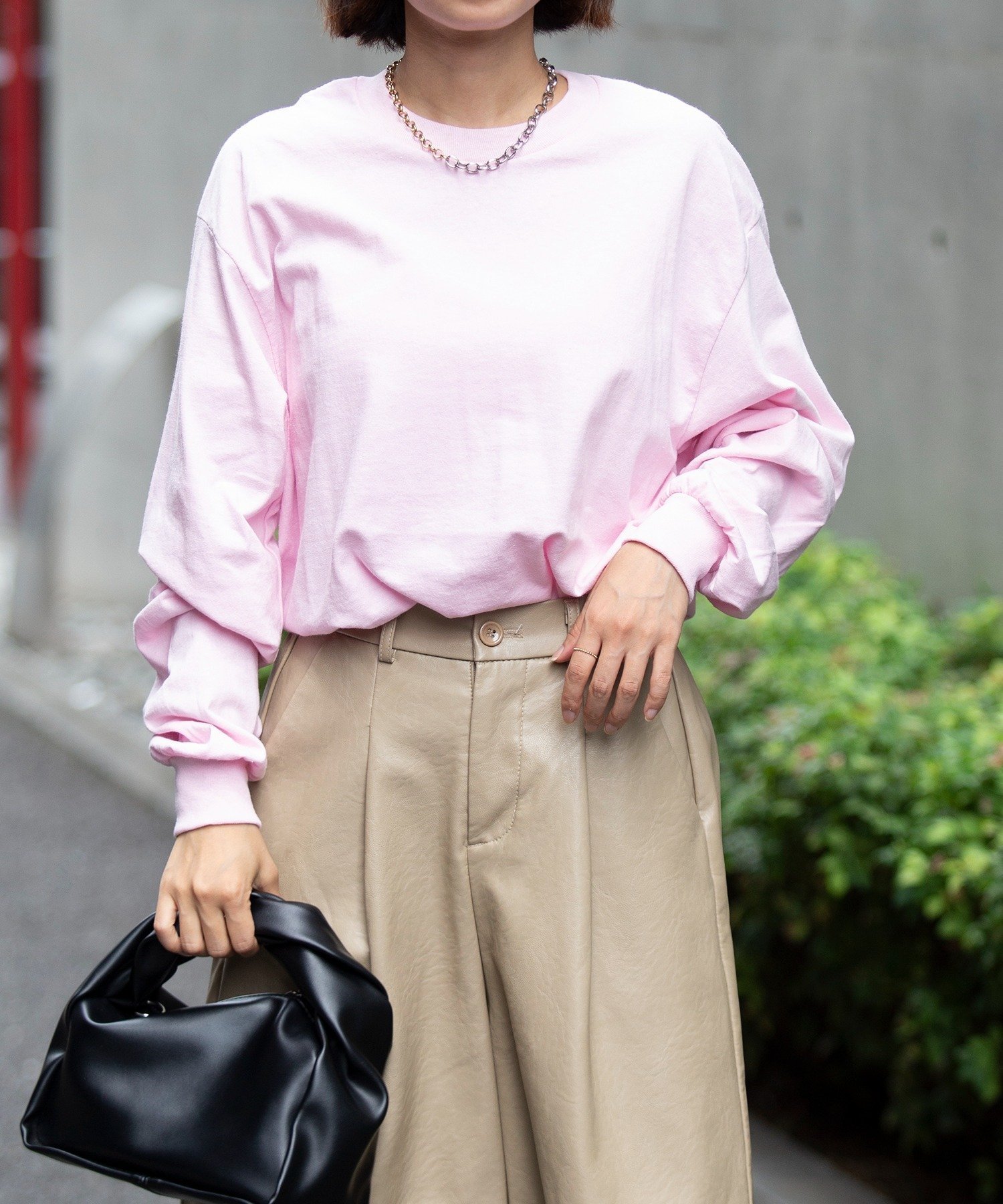 【セットアップセブン/SETUP7】のGILDAN/【USA企画】6.0オンス USA ウルトラコットンビッグシルエット 袖リブ ロングスリーブ Tシャツ 長袖 無地 ロンT カットソー ギルダン GL2400 インテリア・キッズ・メンズ・レディースファッション・服の通販 founy(ファニー) ファッション Fashion レディースファッション Fashion for Women トップス・カットソー Cut & Sew Tops シャツ・ブラウス・オフィスカジュアル Elegant Blouses & Button-Ups ロングTシャツ・Tシャツ Longline T-Shirts & Tees カットソー・ベーシックTシャツ Cut-and-Sewn Tops / Stretch Tees & Basics アンダー Underwear Essentials インナー Innerwear 春 Spring カットソー Cut and Sewn Top ジャケット Jacket, Outerwear スキニー Skinny, Slim Fit スポーツ Sports, Activewear スリーブ Sleeve, Long Sleeve / Short Sleeve セットアップ Set-Up, Coordinated Outfit デニム Denim, Jeans Material 定番 Standard, Basic Item 人気 Popular, Best Seller 長袖 Long Sleeve, Full Sleeve ビッグ Big, Oversized プリント Print, Printed Pattern プリーツ Pleats, Pleated ベーシック Basic, Essential ボトム Bottoms, Lower Wear 防寒 Cold Protection, Winter-Ready マーメイド Mermaid, Fishtail Silhouette 無地 Plain, Solid Color ラグジュアリー Luxury, Elegant ロング Long, Long-Length ワイド Wide, Wide Fit PNK|ID: prp329100004795978 ipo3291000000034795758