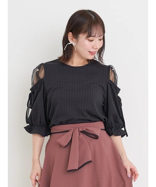 【ジェイ アンド シュプール/Re J&SUPURE】の肩チュールパール付きトップス インテリア・キッズ・メンズ・レディースファッション・服の通販 founy(ファニー) 　ファッション　Fashion　レディースファッション　Fashion for Women　トップス・カットソー　Cut & Sew Tops　エレガント 上品　Elegant　スラックス　Slacks, Dress Pants　タイトスカート　Pencil Skirt, Tight Skirt　チュール　Tulip, Tulip Motif　デニム　Denim, Jeans Material　トレンド　Trend, Trending Now　パール　Pearl, Pearl Accent　フェミニン　Feminine, Girly　リボン　Ribbon, Bow　黒|ID: prp329100004795991 ipo3291000000034795812