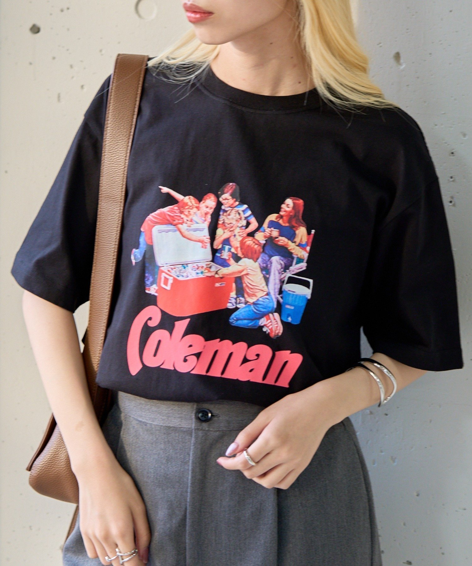 【セットアップセブン/SETUP7】のColeman/コールマンビンテージレトロプリント半袖Tシャツ インテリア・キッズ・メンズ・レディースファッション・服の通販 founy(ファニー) 　ファッション　Fashion　レディースファッション　Fashion for Women　アウター　Coat / Outerwear Collection　トップス・カットソー　Cut & Sew Tops　シャツ・ブラウス・オフィスカジュアル　Elegant Blouses & Button-Ups　ロングTシャツ・Tシャツ　Longline T-Shirts & Tees　ベスト&ジレ / 重ね着スタイル　Vests & Gilets　アウトドア　Outdoor Clothing　厚底　Platform Shoes　カーゴパンツ　Cargo Pants, Utility Pants　サングラス　Sunglasses, Shades　シューズ　Shoes, Footwear　スニーカー　Sneakers, Trainers　デニム　Denim, Jeans Material　トレンド　Trend, Trending Now　定番　Standard, Basic Item　人気　Popular, Best Seller　ハーフ　Half, Half-Length　ビッグ　Big, Oversized　プリント　Print, Printed Pattern　半袖　Short Sleeve, Half Sleeve　再入荷　Restock / Back in Stock　スマホショルダーバッグ　Smartphone Shoulder Bag　BLK|ID: prp329100004796019 ipo3291000000034795928