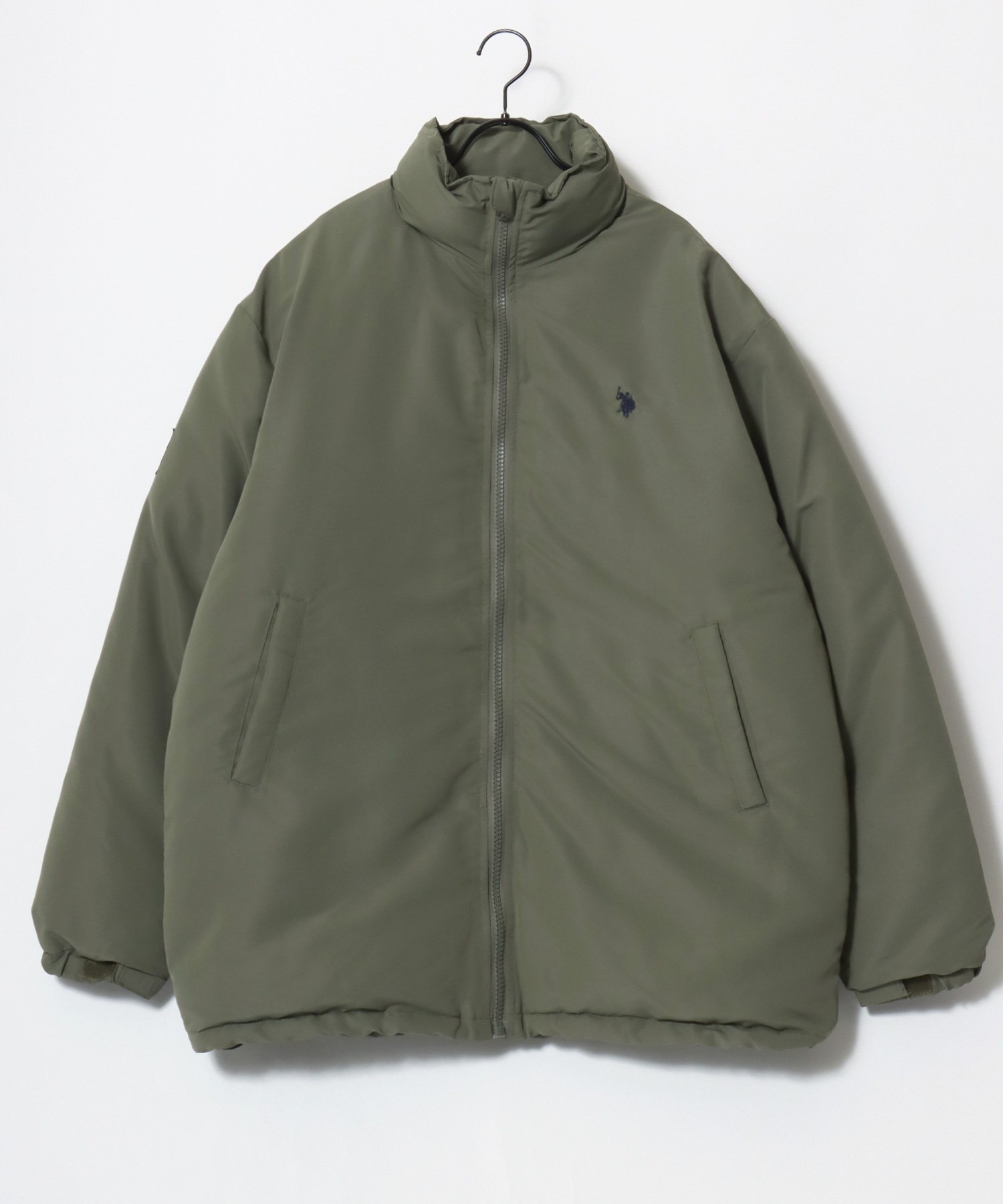 【ラザル/LAZAR】のU.S. POLO ASSN. ユーエスポロアッスン Level7 Padded Jacket オーバーサイズ 中綿 ファイバーダウン レベル7 パデッドジャケット レディース メンズ インテリア・キッズ・メンズ・レディースファッション・服の通販 founy(ファニー) 　ファッション　Fashion　レディースファッション　Fashion for Women　アウター　Coat / Outerwear Collection　レディースジャケット・軽アウター　Jackets　アメリカン　American Style　インナー　Innerwear　カーゴパンツ　Cargo Pants, Utility Pants　キャップ　Cap, Baseball Cap　クラシック　Classic, Timeless Style　シューズ　Shoes, Footwear　ジャケット　Jacket, Outerwear　スウェット / スエット　Sweatshirt, Sweatwear　ストライプ　Stripe, Striped Pattern　スニーカー　Sneakers, Trainers　スポーツ　Sports, Activewear　スラックス　Slacks, Dress Pants　セットアップ　Set-Up, Coordinated Outfit　センター　Center, Center Line　セーター　Sweater, Knitwear　ダウン　Down, Puffer　デニム　Denim, Jeans Material　トレンド　Trend, Trending Now　ドローコード　Drawcord, Drawstring Cord　定番　Standard, Basic Item　時計　Watch, Wristwatch　人気　Popular, Best Seller　パーカー　Hoodie, Parka　ビッグ　Big, Oversized　フレア　Flare, Flared　フロント　Front, Front Design　カーキ|ID: prp329100004796021 ipo3291000000034795938