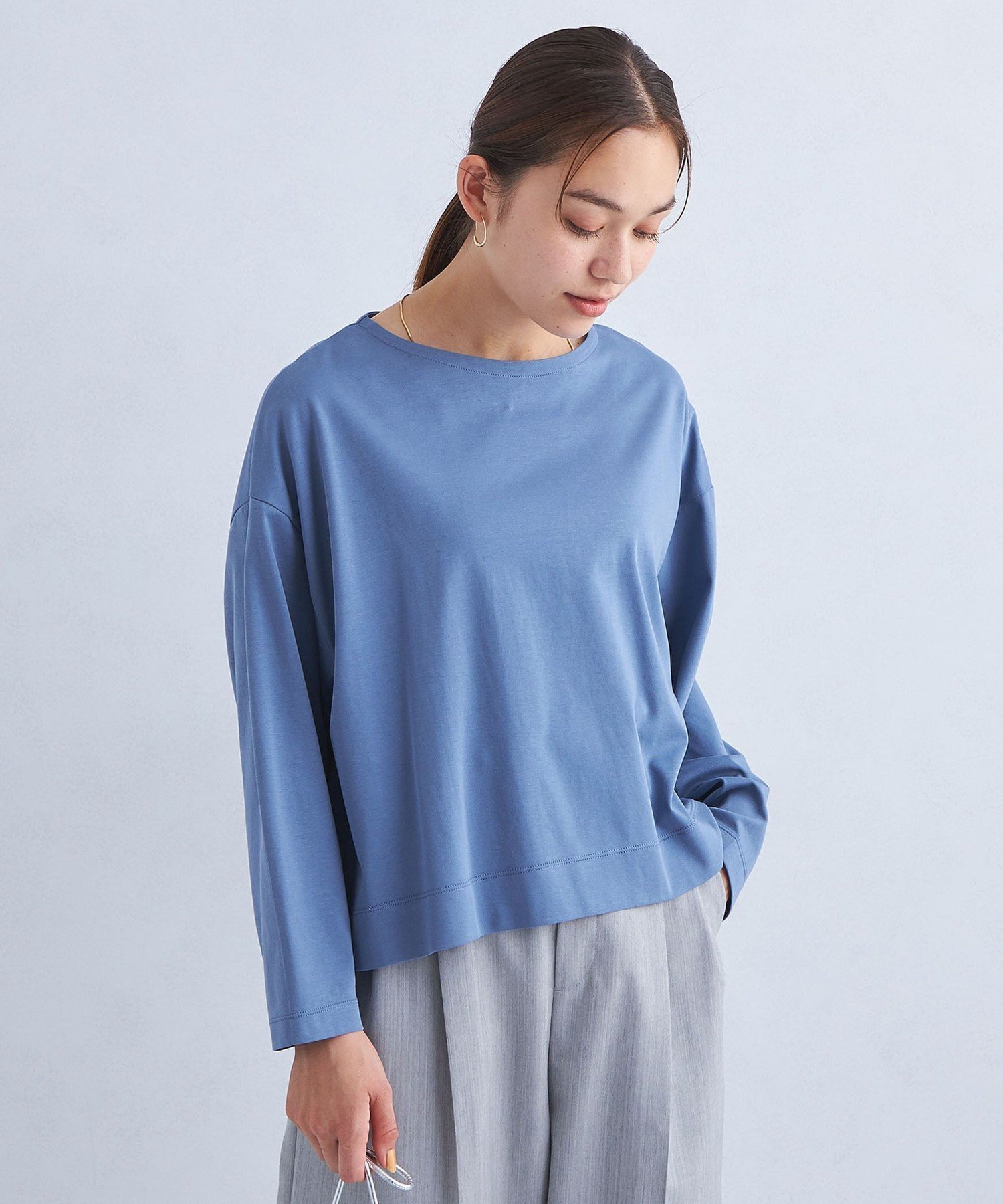 【ユナイテッドアローズ/UNITED ARROWS】のポンチ ドルマンスリーブ Tシャツ インテリア・キッズ・メンズ・レディースファッション・服の通販 founy(ファニー) 　ファッション　Fashion　レディースファッション　Fashion for Women　トップス・カットソー　Cut & Sew Tops　シャツ・ブラウス・オフィスカジュアル　Elegant Blouses & Button-Ups　ロングTシャツ・Tシャツ　Longline T-Shirts & Tees　秋　Autumn　ショルダー　Shoulder, Shoulder Strap　ドロップ　Drop Shoulder, Dropped Style　フェミニン　Feminine, Girly　フレア　Flare, Flared　ボトム　Bottoms, Lower Wear　ボーダー　Border, Stripe　ロング　Long, Long-Length　ワイド　Wide, Wide Fit　冬　Winter / This Winter　アウトレット　Outlet / Clearance　おすすめ　Recommended / Our Picks　ビジネス 仕事 通勤　Business / Work / Commuting　LT.BLUE|ID: prp329100004796034 ipo3291000000034796007