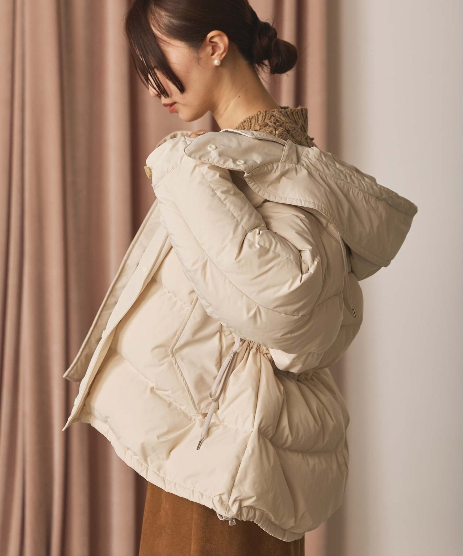 【グレディブリリアン/Gready Brilliant】のドルマンフードダウン インテリア・キッズ・メンズ・レディースファッション・服の通販 founy(ファニー) 　ファッション　Fashion　レディースファッション　Fashion for Women　ジャケット　Jacket, Outerwear　ダウン　Down, Puffer　フェザー　Feather, Feather Detail　冬　Winter / This Winter　IVO|ID: prp329100004796038 ipo3291000000035142006