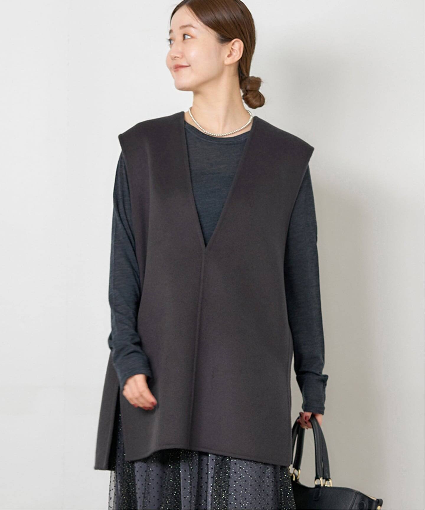 【イエナ/IENA】のSuper160ダブルフェイスベスト インテリア・キッズ・メンズ・レディースファッション・服の通販 founy(ファニー) ファッション Fashion レディースファッション Fashion for Women アウター Coat / Outerwear Collection トップス・カットソー Cut & Sew Tops ベスト&ジレ / 重ね着スタイル Vests & Gilets 今季 This Season, Current Season タートルネック Turtleneck, High Neck バランス Balance, Style Balance フォルム Silhouette, Form エレガント 上品 Elegant ビジネス 仕事 通勤 Business / Work / Commuting 2025年 2025 2025-2026秋冬・A/W Autumn/Winter 2025–26 AW25–26 グレー|ID: prp329100004796046 ipo3291000000034796072