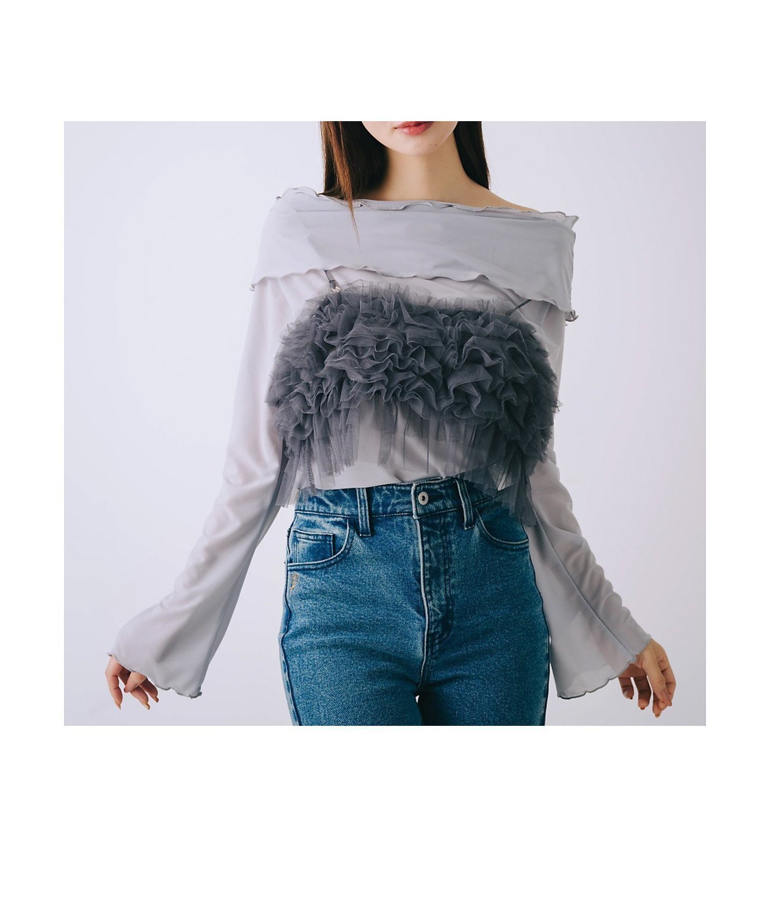 【セルフィスト/SELFIST】の【2点セット】フリルオフショルカットソー*フリルビスチェ インテリア・キッズ・メンズ・レディースファッション・服の通販 founy(ファニー) ファッション Fashion レディースファッション Fashion for Women トップス・カットソー Cut & Sew Tops カットソー・ベーシックTシャツ Cut-and-Sewn Tops / Stretch Tees & Basics ビスチェ Bustiers & Corset Tops / Layered Bustier Style カットソー Cut and Sewn Top ギャザー Gathered, Ruffled シアー Sheer, See-Through チュール Tulip, Tulip Motif デニム Denim, Jeans Material バランス Balance, Style Balance ビスチェ Bustier, Corset Top フリル Frill, Ruffle リブニット Rib Knit, Ribbed Knit リボン Ribbon, Bow 長袖 Long Sleeve, Full Sleeve グレー|ID: prp329100004796048 ipo3291000000034796083