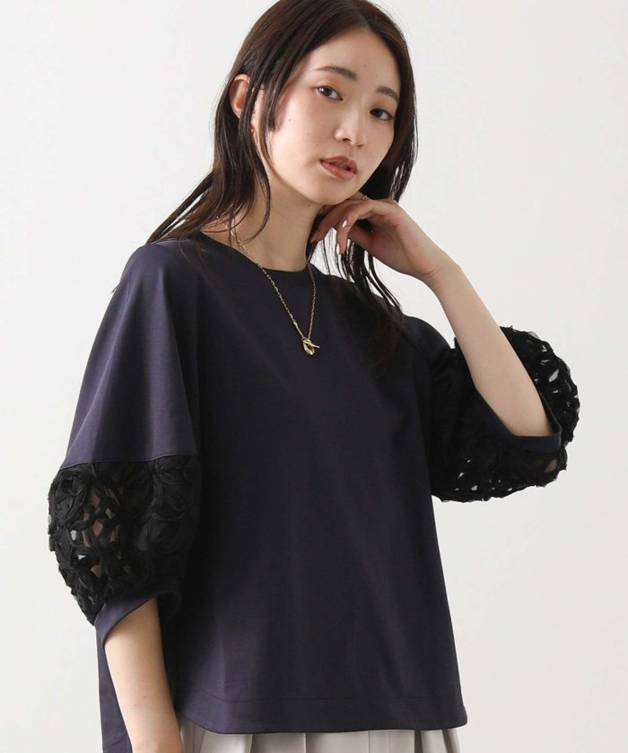 【グレディブリリアン/Gready Brilliant】の袖3Dレースパフ5分袖プルオーバー インテリア・キッズ・メンズ・レディースファッション・服の通販 founy(ファニー) https://founy.com/ ファッション Fashion レディースファッション Fashion for Women トップス・カットソー Cut & Sew Tops カジュアルプルオーバー・ニットトップス Pullovers & Knit Tops / Casual Pullovers カットソー Cut and Sewn Top シンプル Simple, Minimal レース Lace, Lace Fabric エレガント 上品 Elegant |ID: prp329100004796054 ipo3291000000034796104